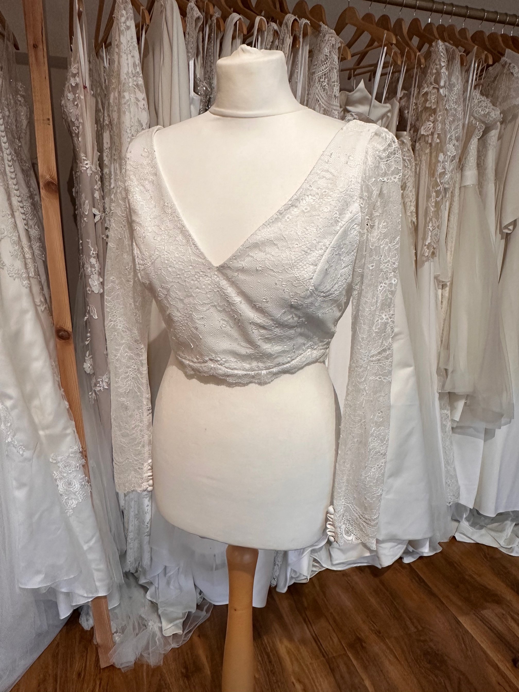 Unbranded top-2.jpg