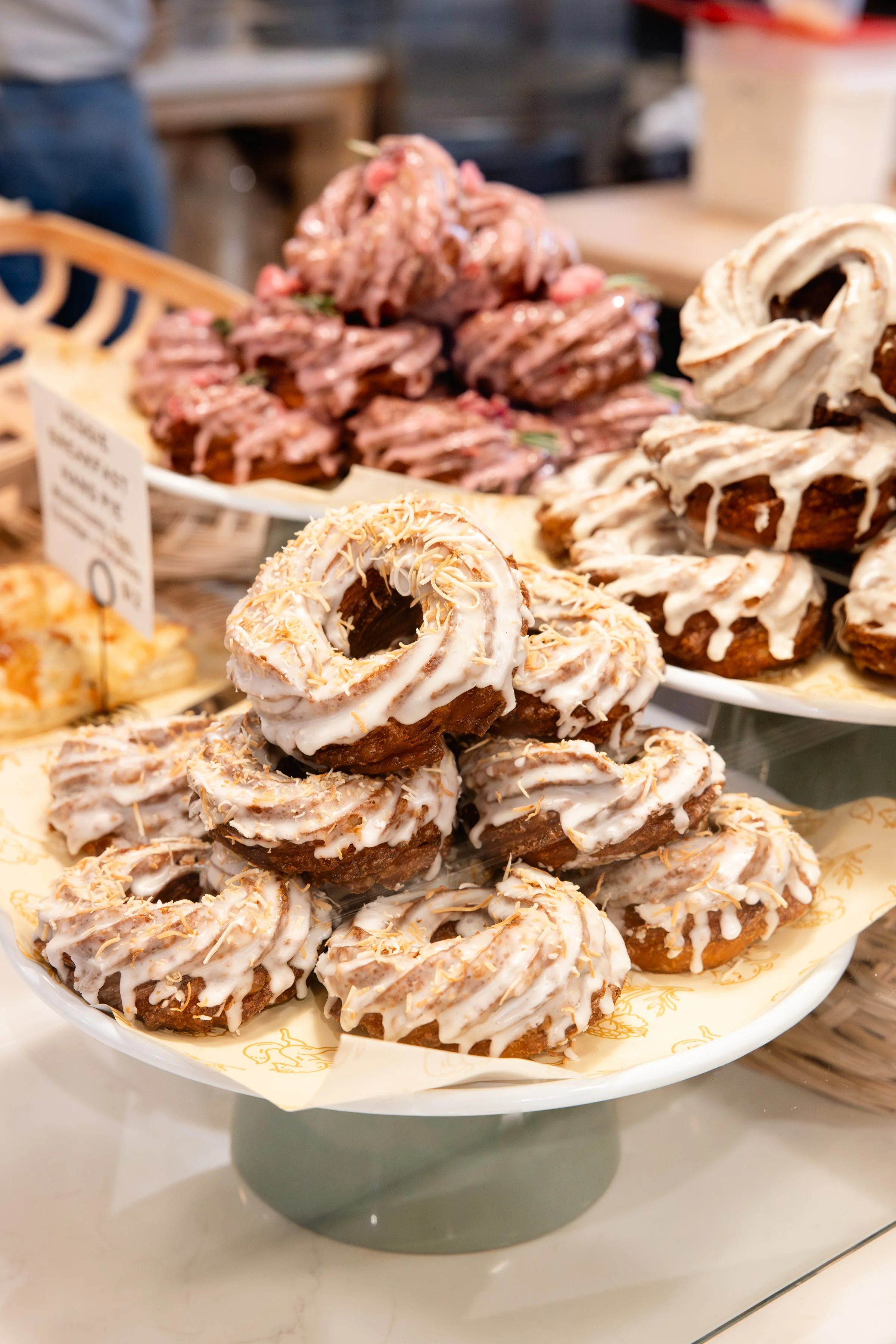 251218 Farmer  the bell 18.jpg