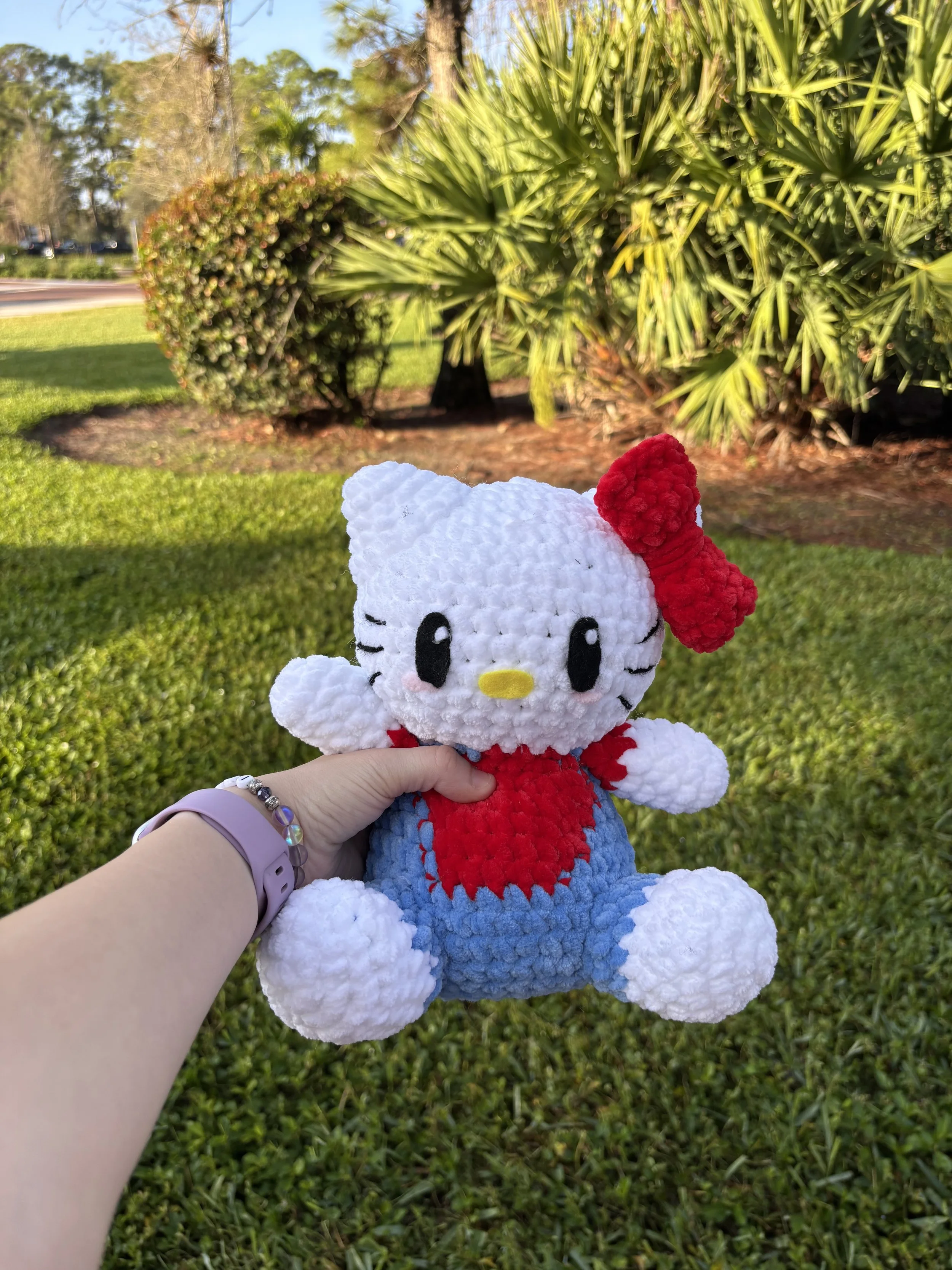 Crochet Hello Kitty Front.jpg