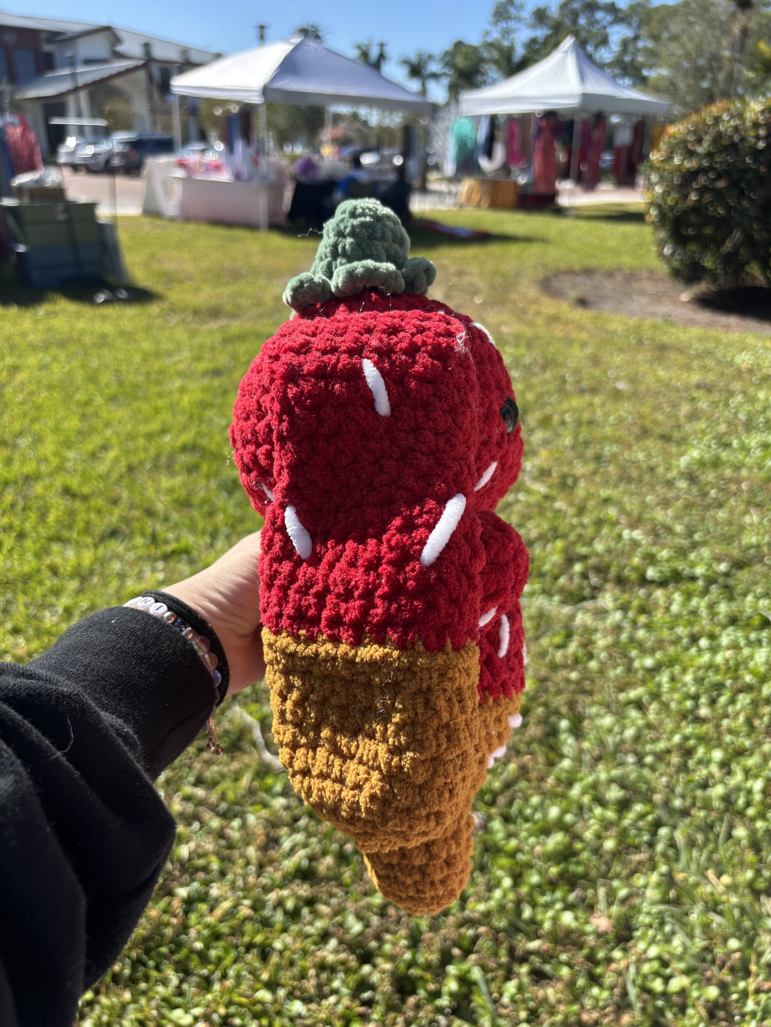 chocolate strawberry side.jpg