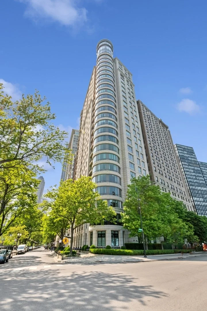 840 Lake Shore Dr.jpg