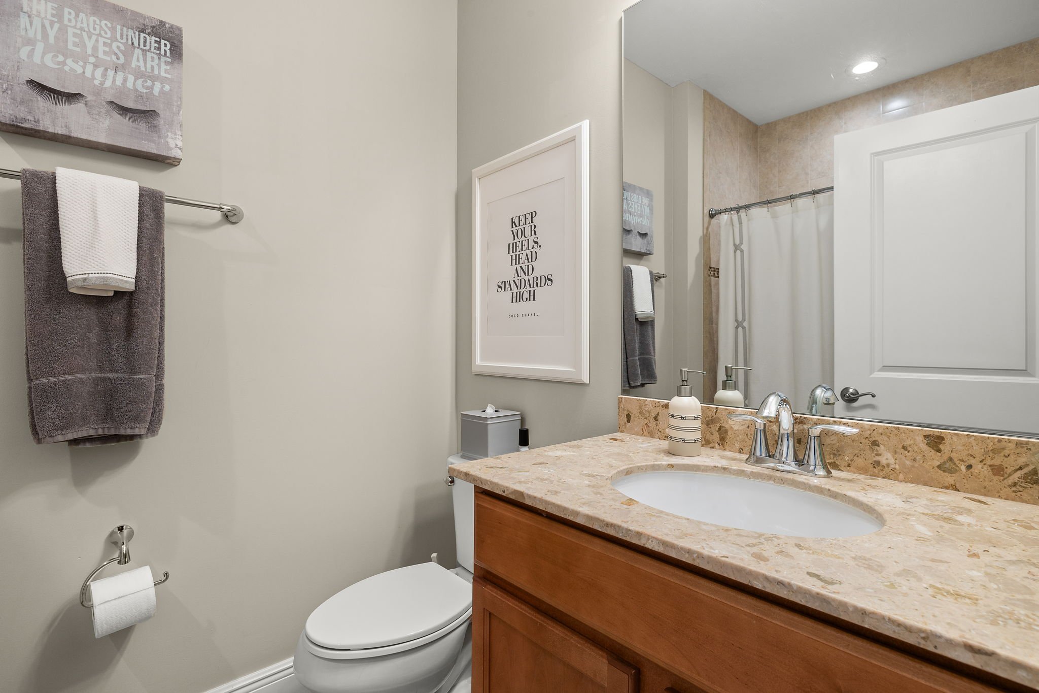 19-Guest Bathroom 2.jpg