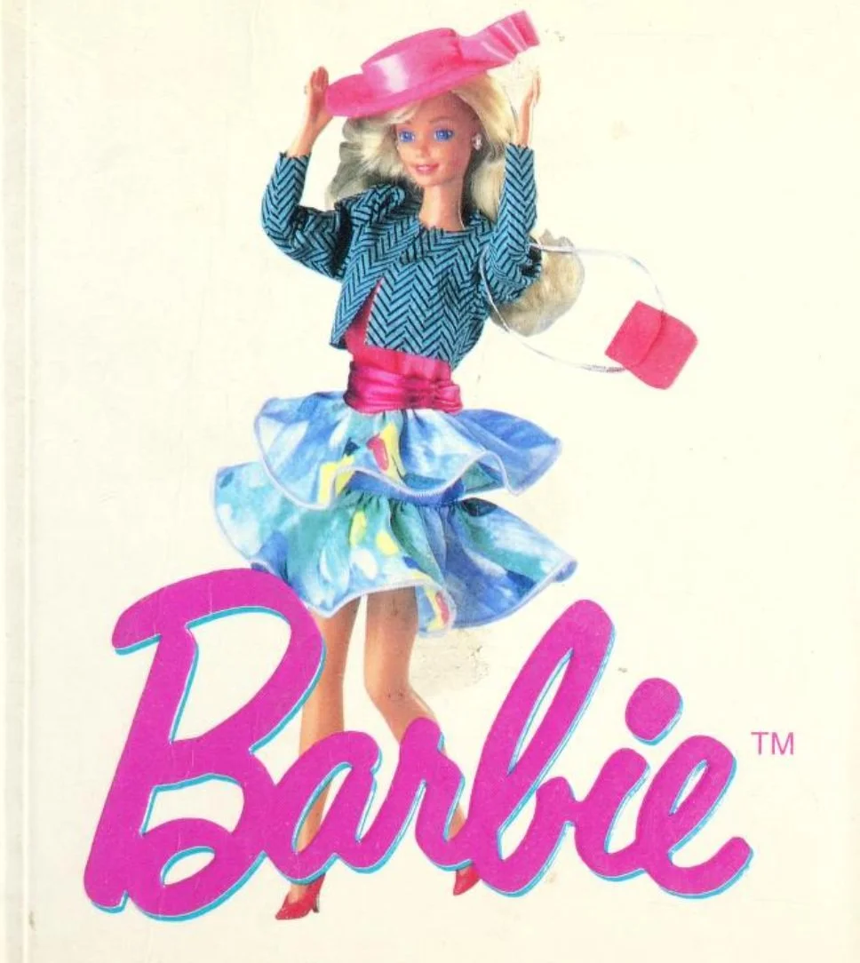 Barbie in fashion, 1994 🍬

#fashionarchives #fashionarchive #fashion00 #fashion90s #fashion80s #90sfashion #vintagefashion #vintage #vintagestyle #vintagebag #authenticbrandname #vintagegold #instastyle #instavintage #vintageclothes #truevintage #vi