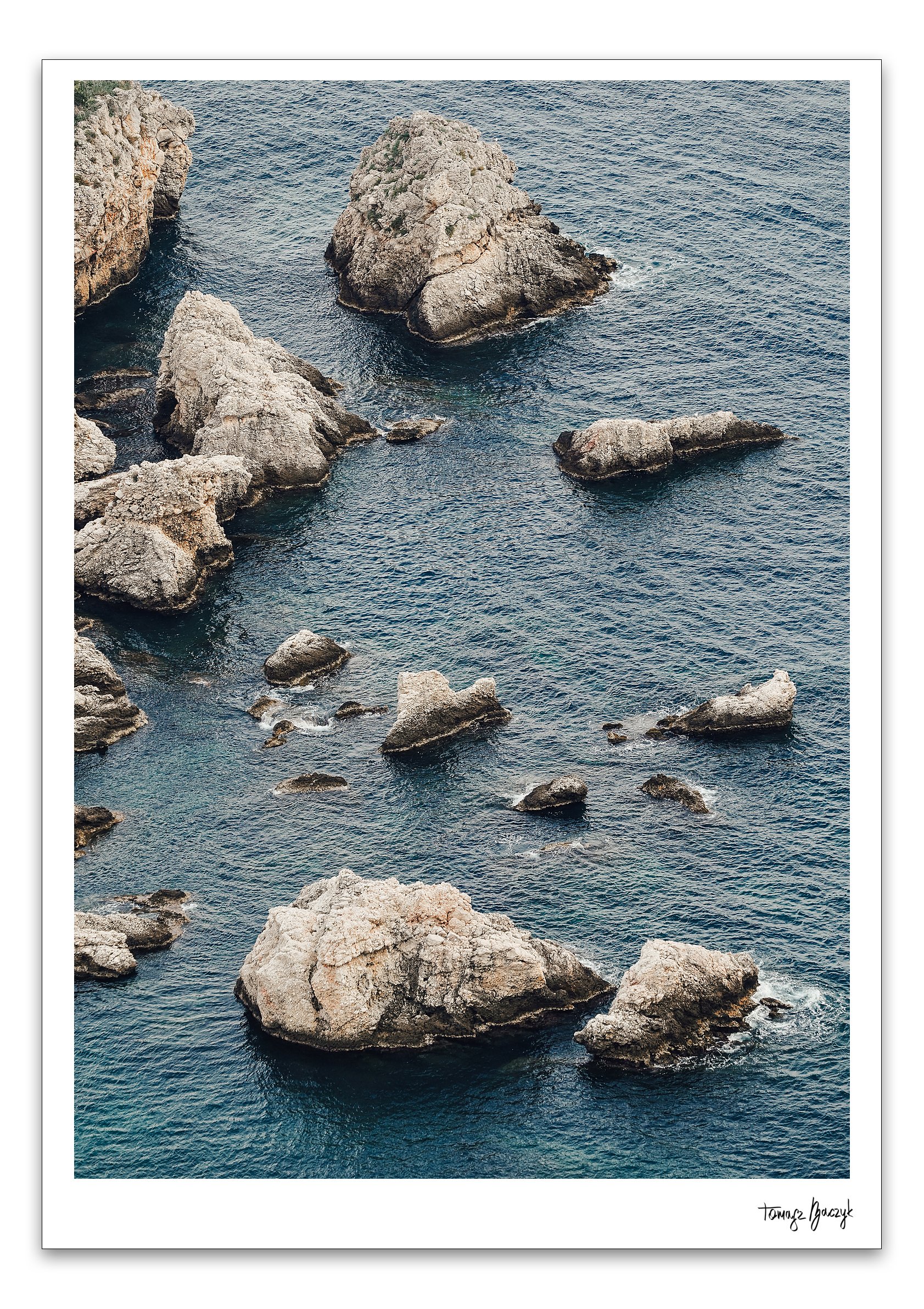 ISOLA BELLA ROCKS.jpg