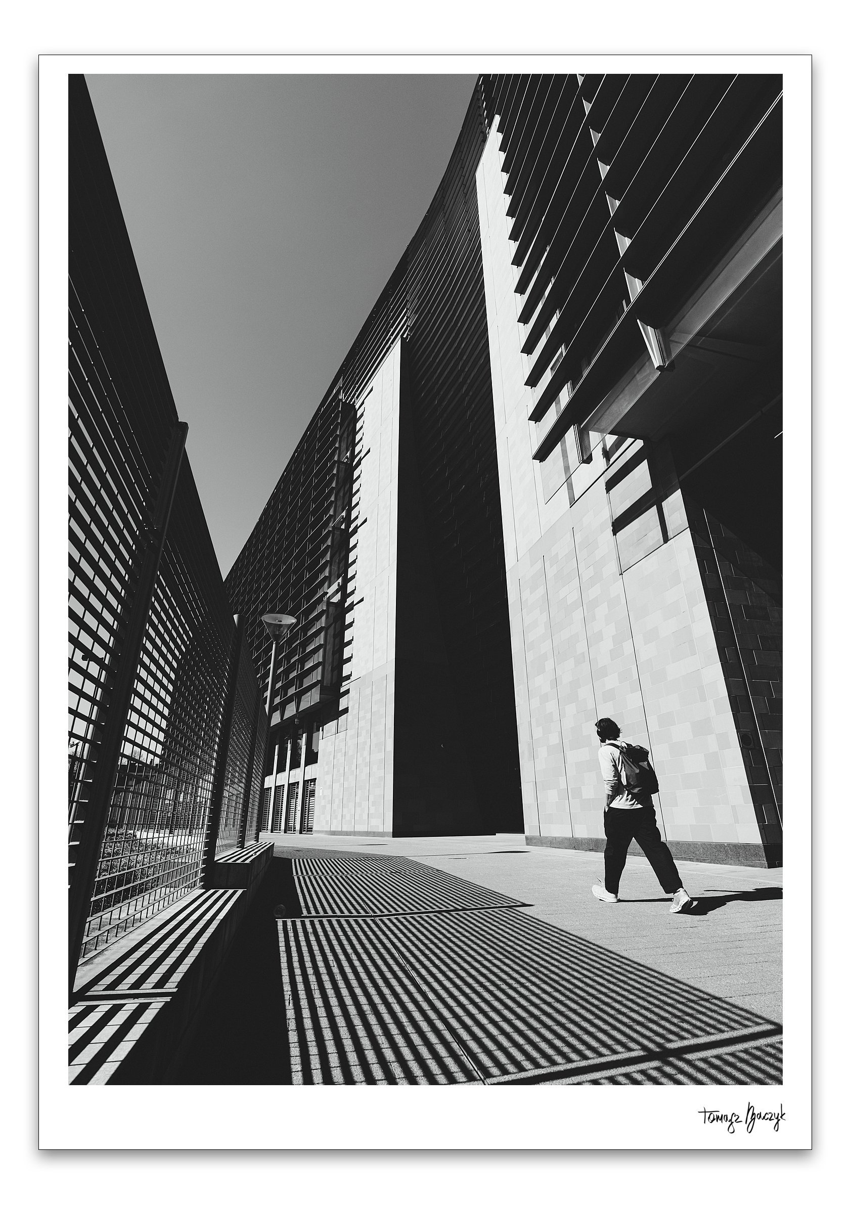 IN-BETWEEN II.jpg