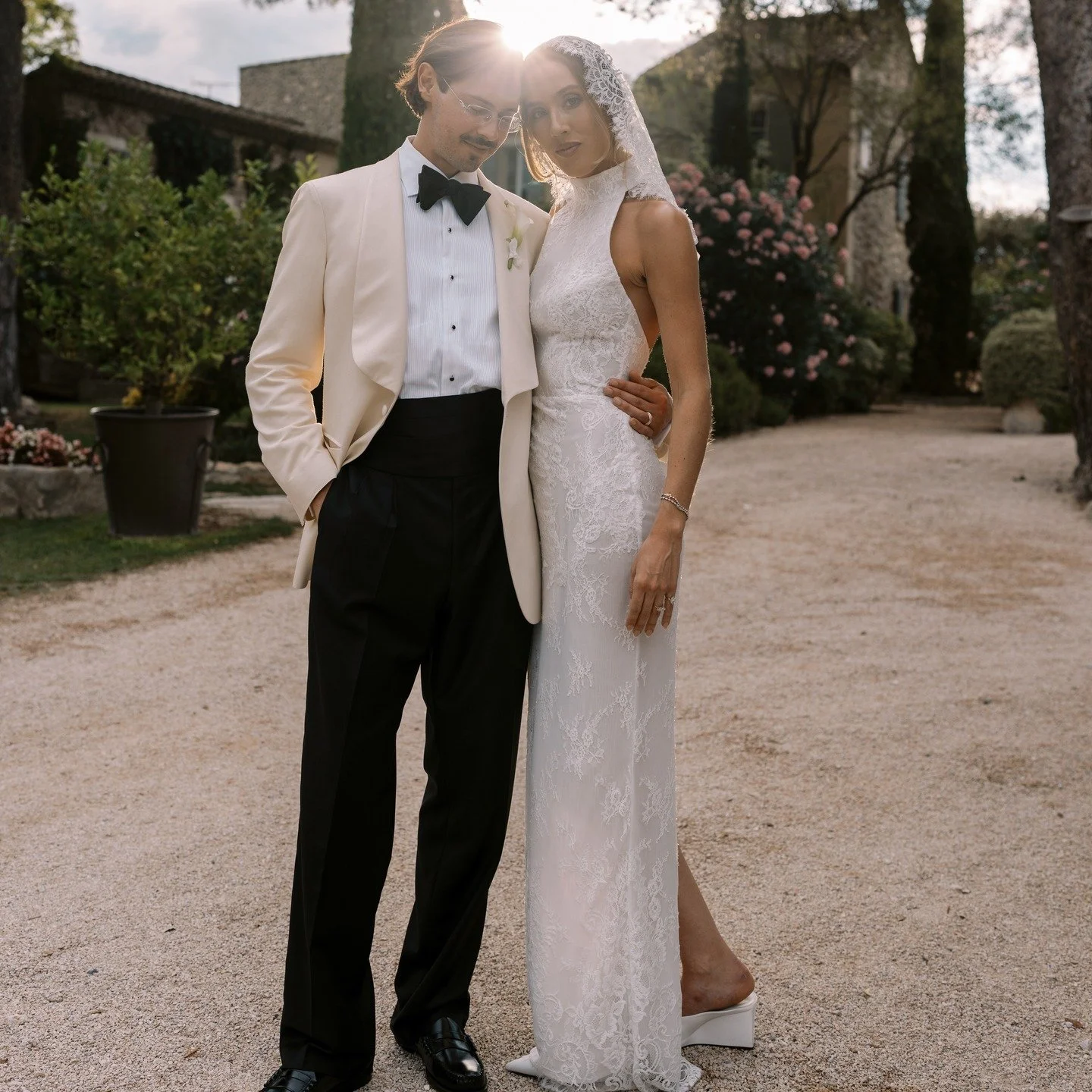 Germain 💫

Available to try on now!

.
.
.
.
.
.
.

2027 bride, San Antonio bridal, San Antonio bridal shop, wedding dresses, wedding dress shopping, effortless, strapless wedding dress, silk wedding dress, fitted wedding dress, modern bride, chic b