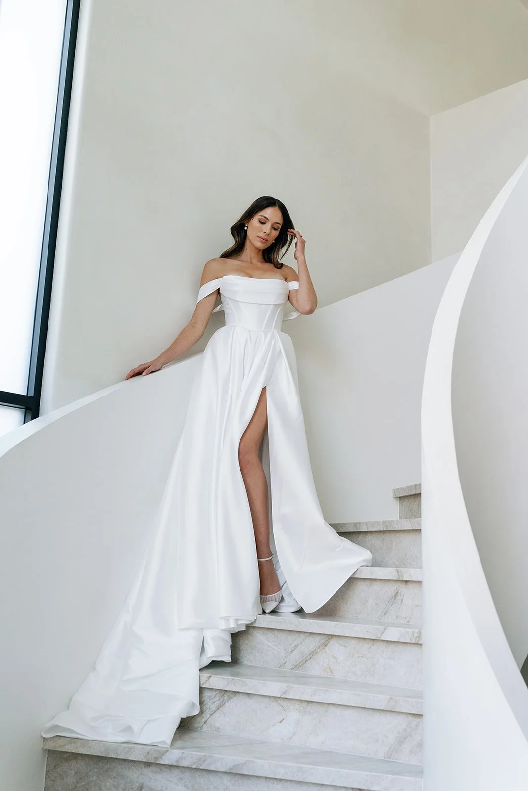 Modern Trish Peng bridal gown at Texas Hill Country wedding