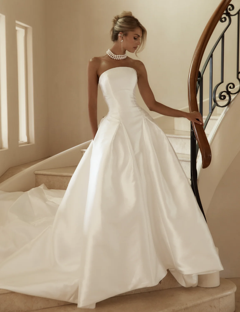 Jane Hill Wedding Dress Sample Sale