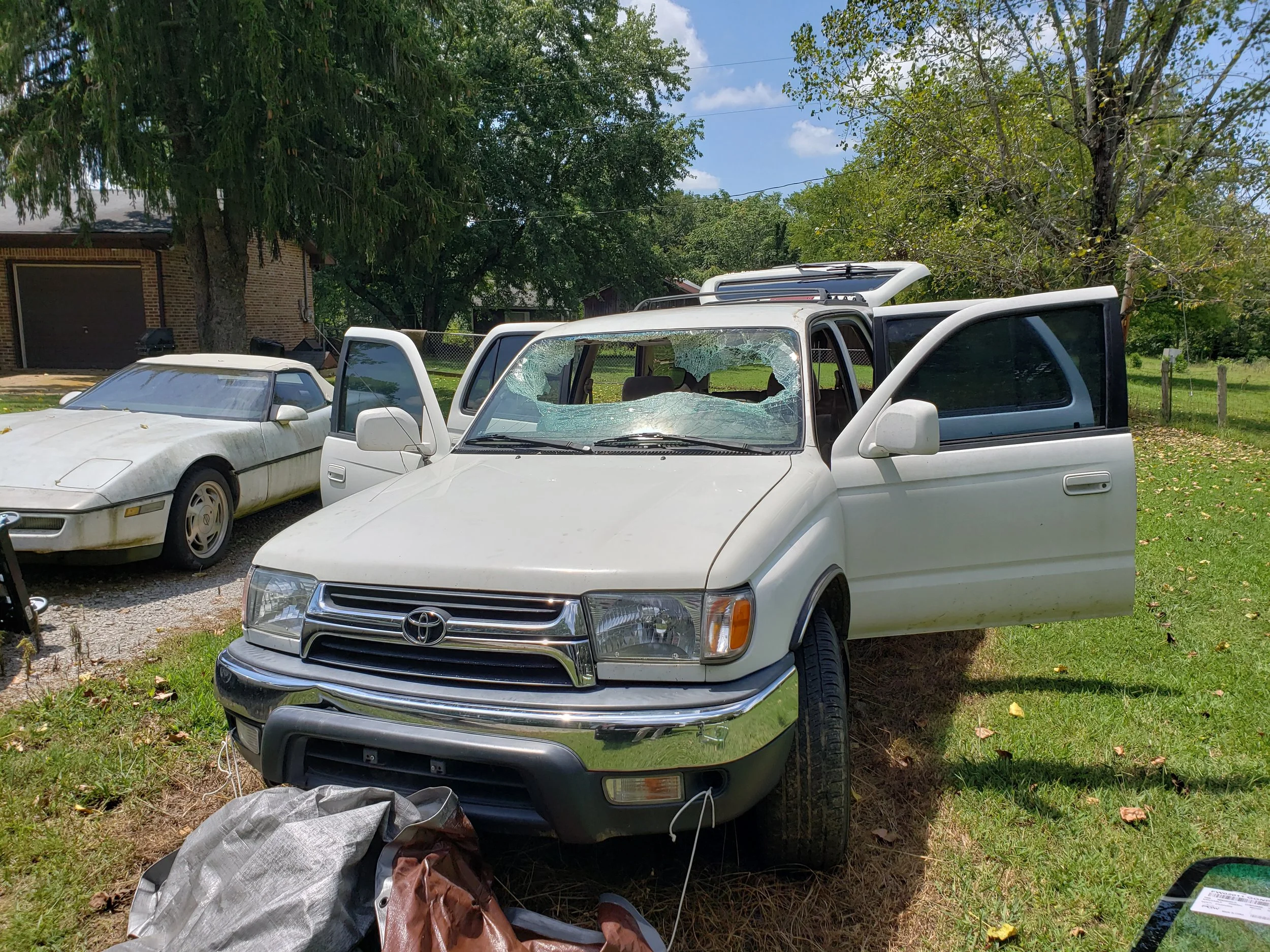 auto glass replacement Lawrenceburg TN | auto glass replacement Columbia TN | auto glass replacement Pulaski TN | auto glass replacement Hohenwald TN | auto glass replacement Waynesboro TN