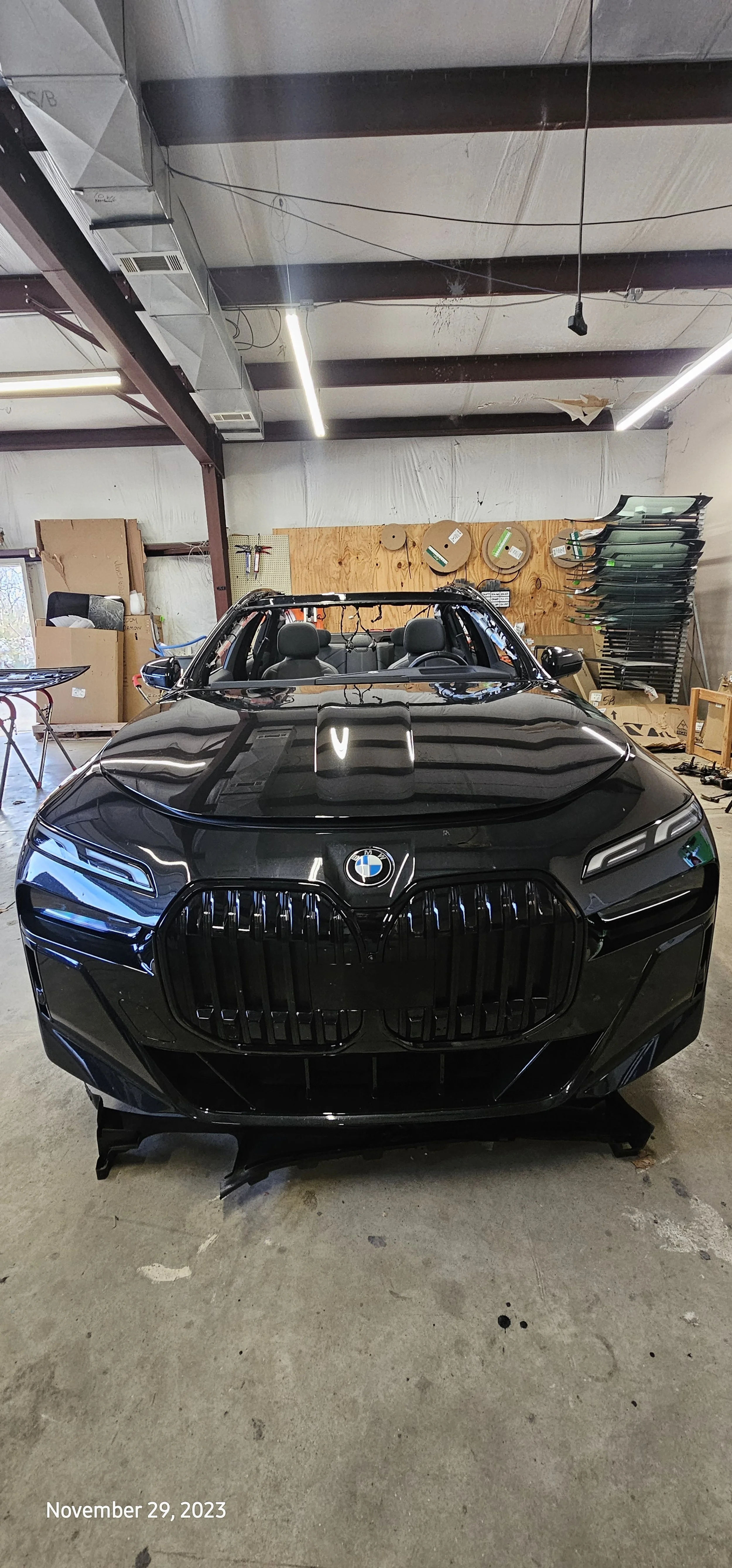 BMW-roofglass-2.jpg