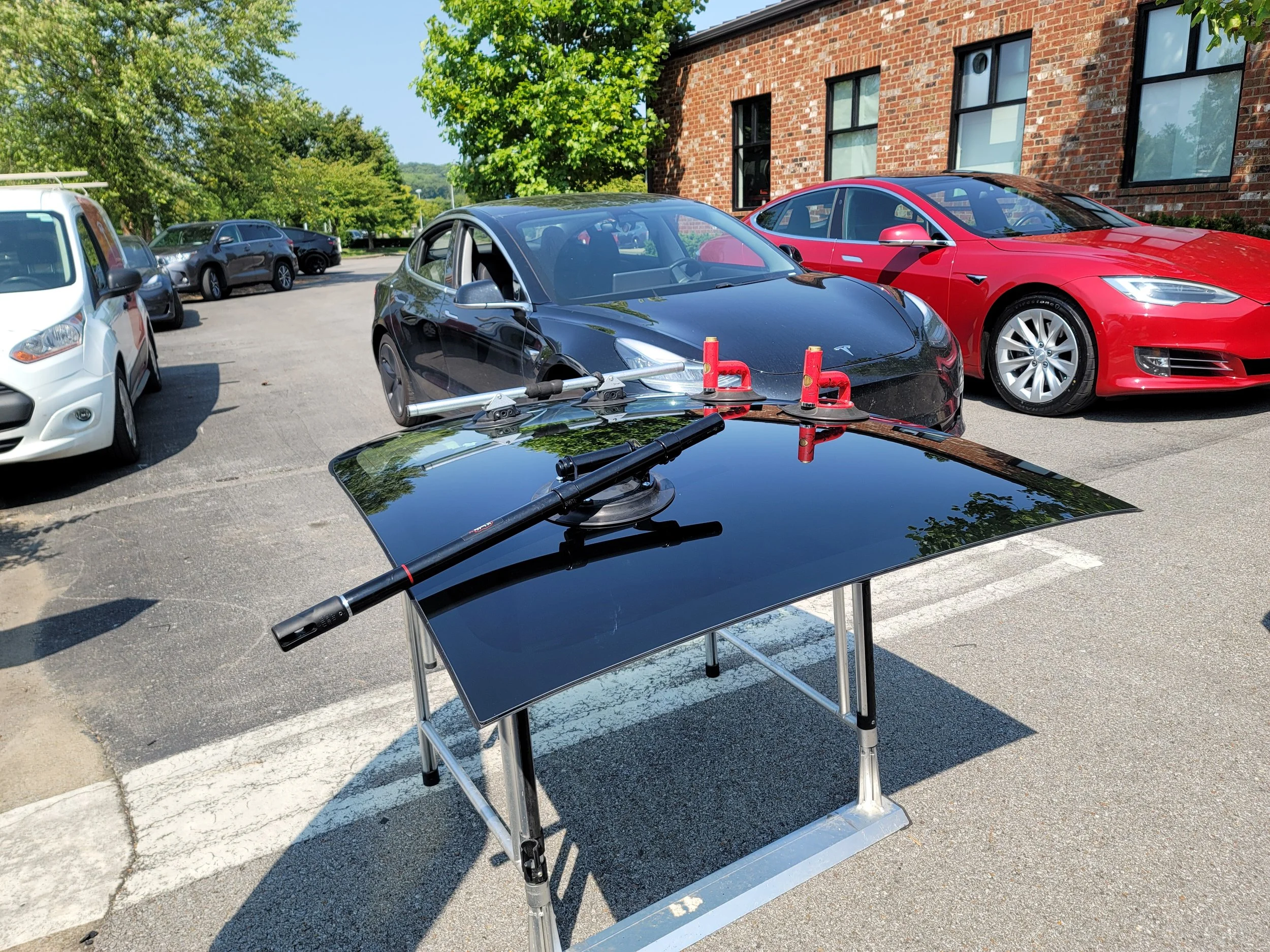 Tesla-backglass.jpg