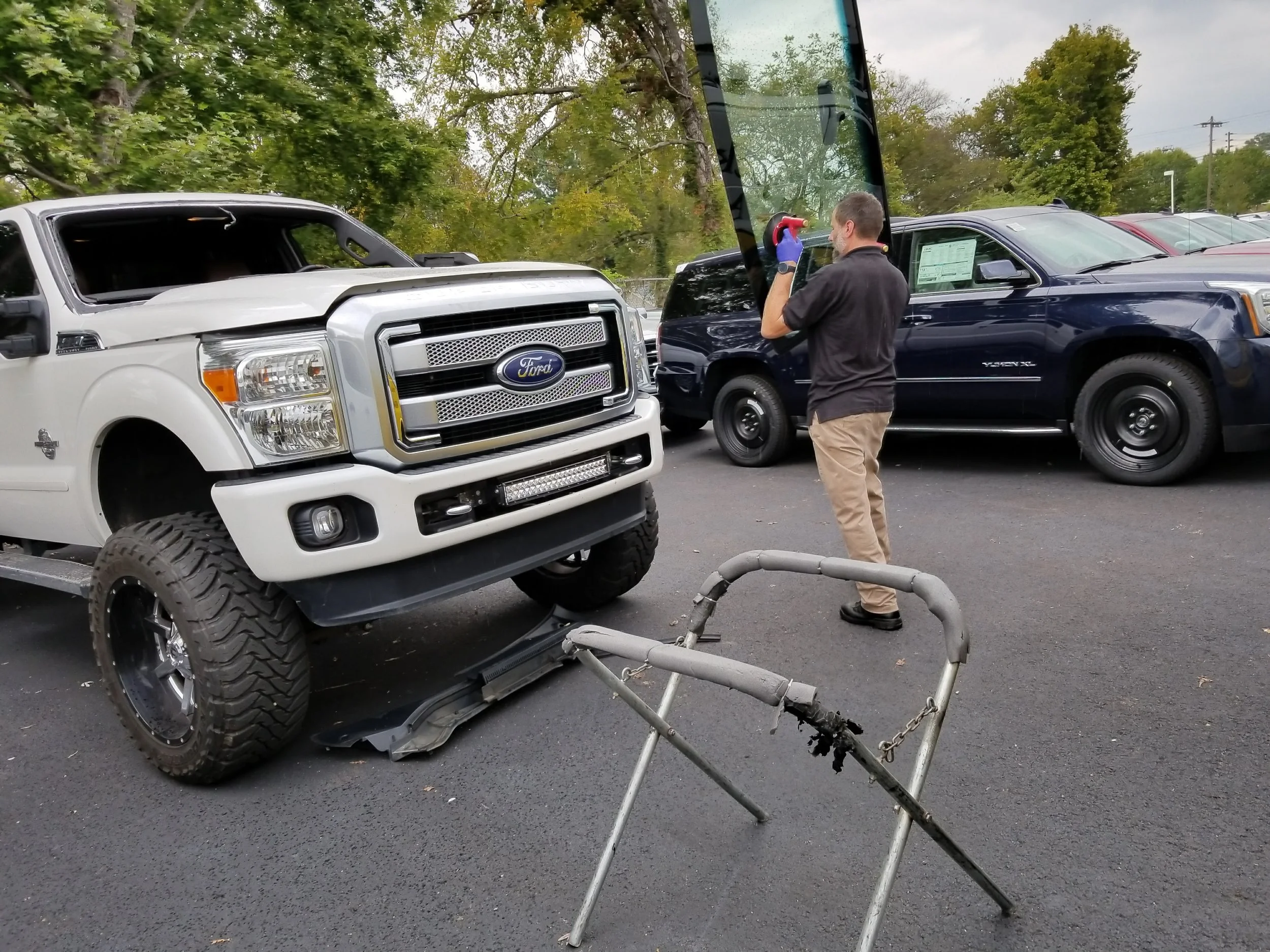 Lifted-Ford.jpg