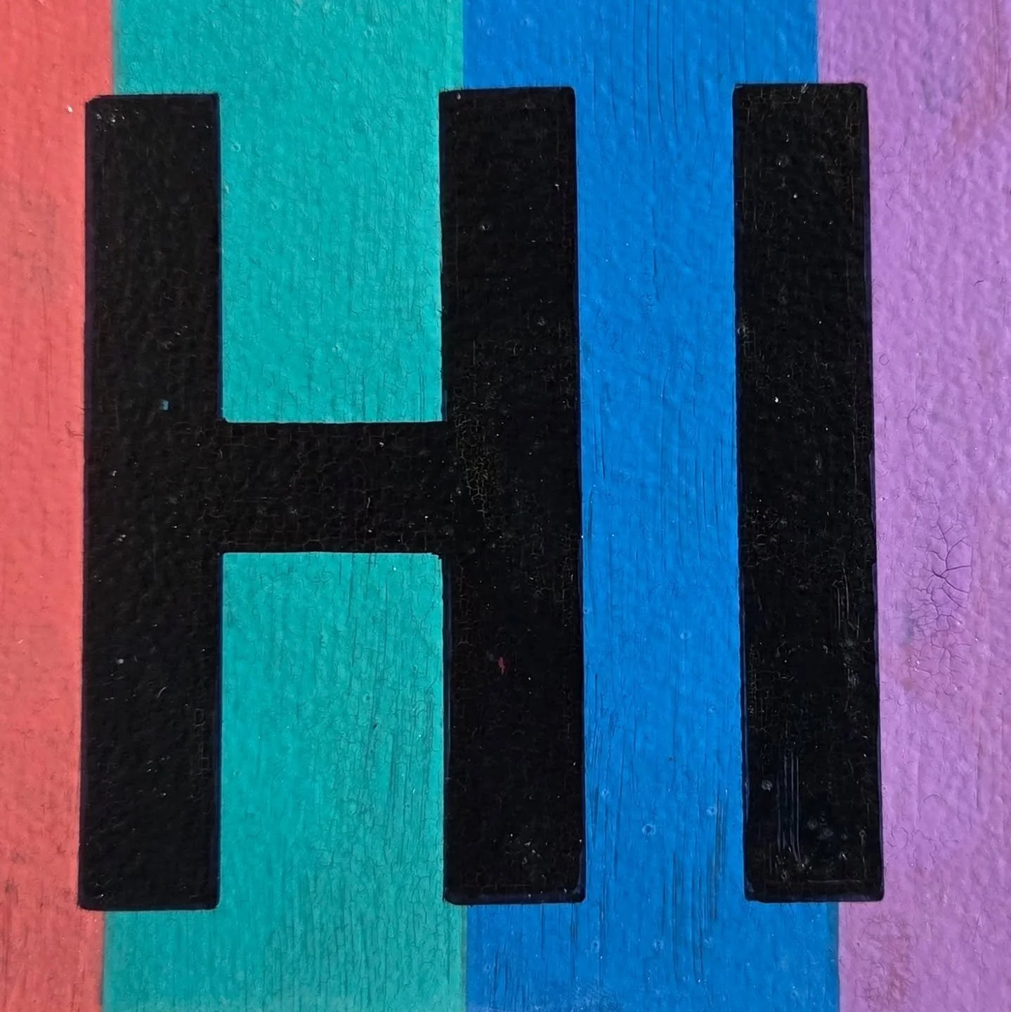 'Hi' from the Triwood Spring Market!

@triwoodfarmersmarket @triwoodc #yycmarkets #calgarymarkets #madeinyyc #madeincalgary #handmadepostcards