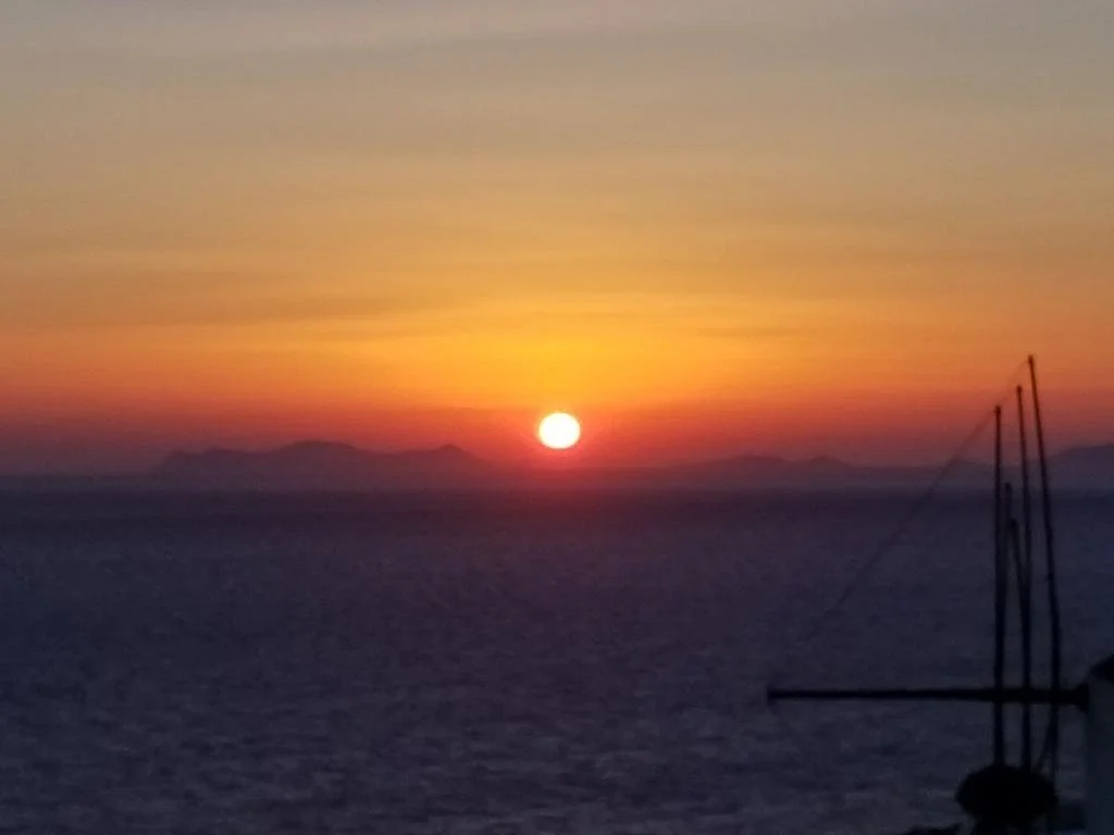 Sunset Series: Santorini Turns It up