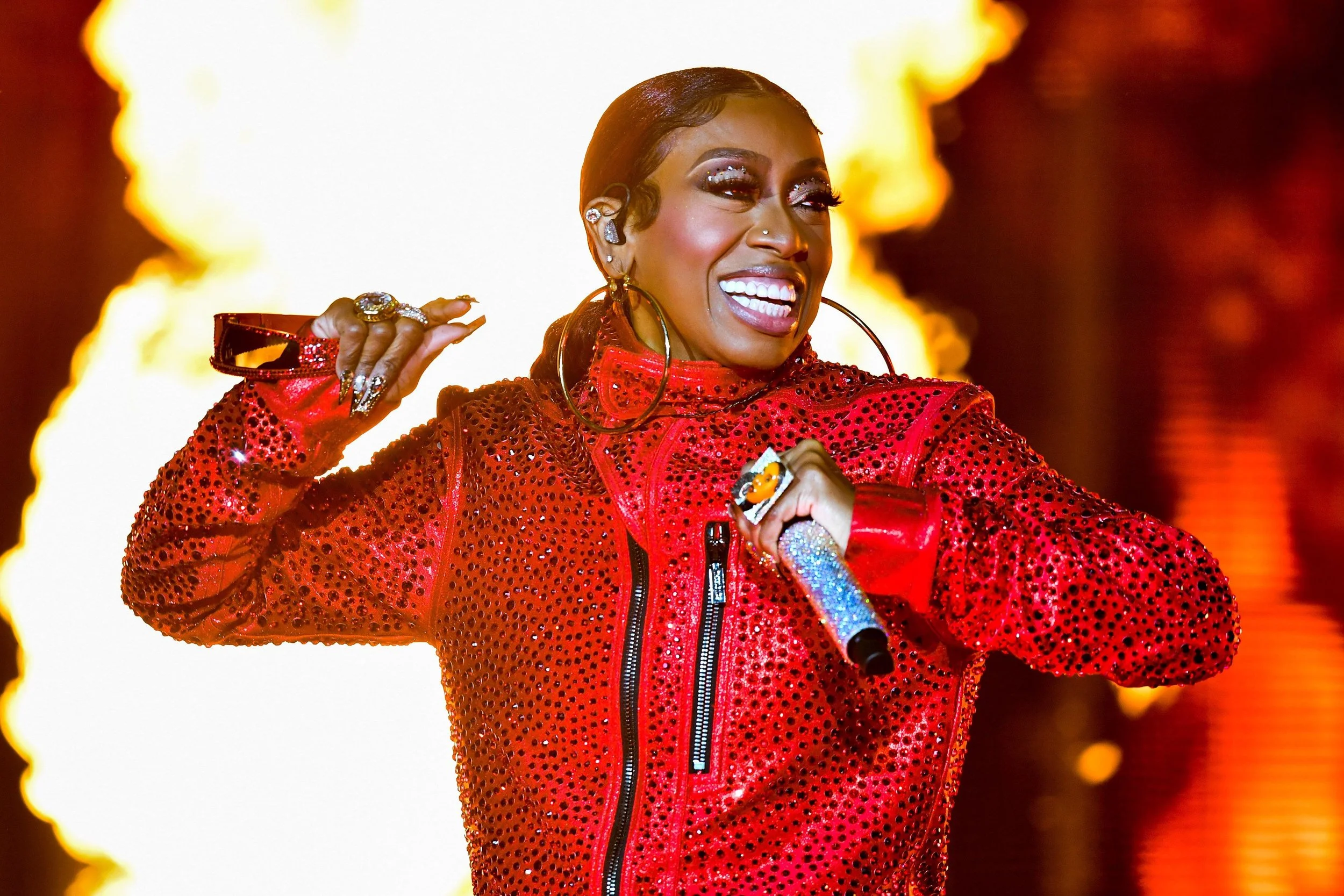 Missy Elliott: An Icon Revolutionizing Music