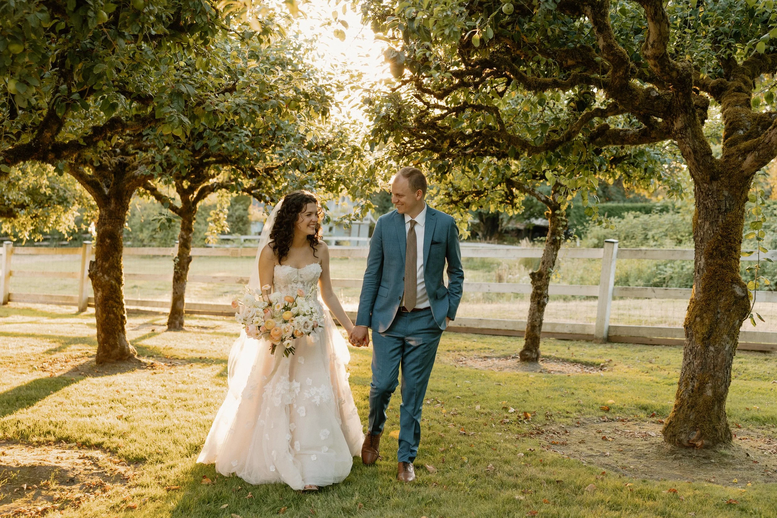 bride and groom at chateau lill winery
