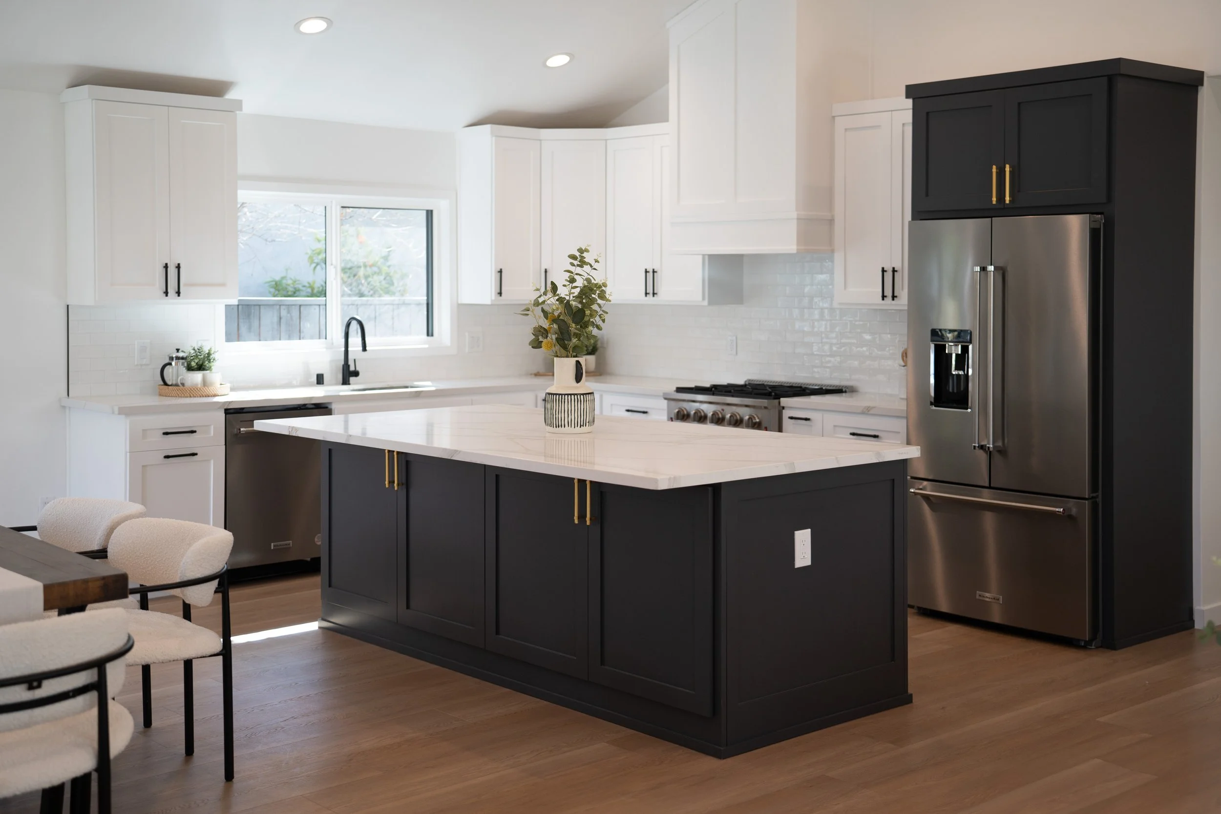 3326 La Clede Ave-27.jpg