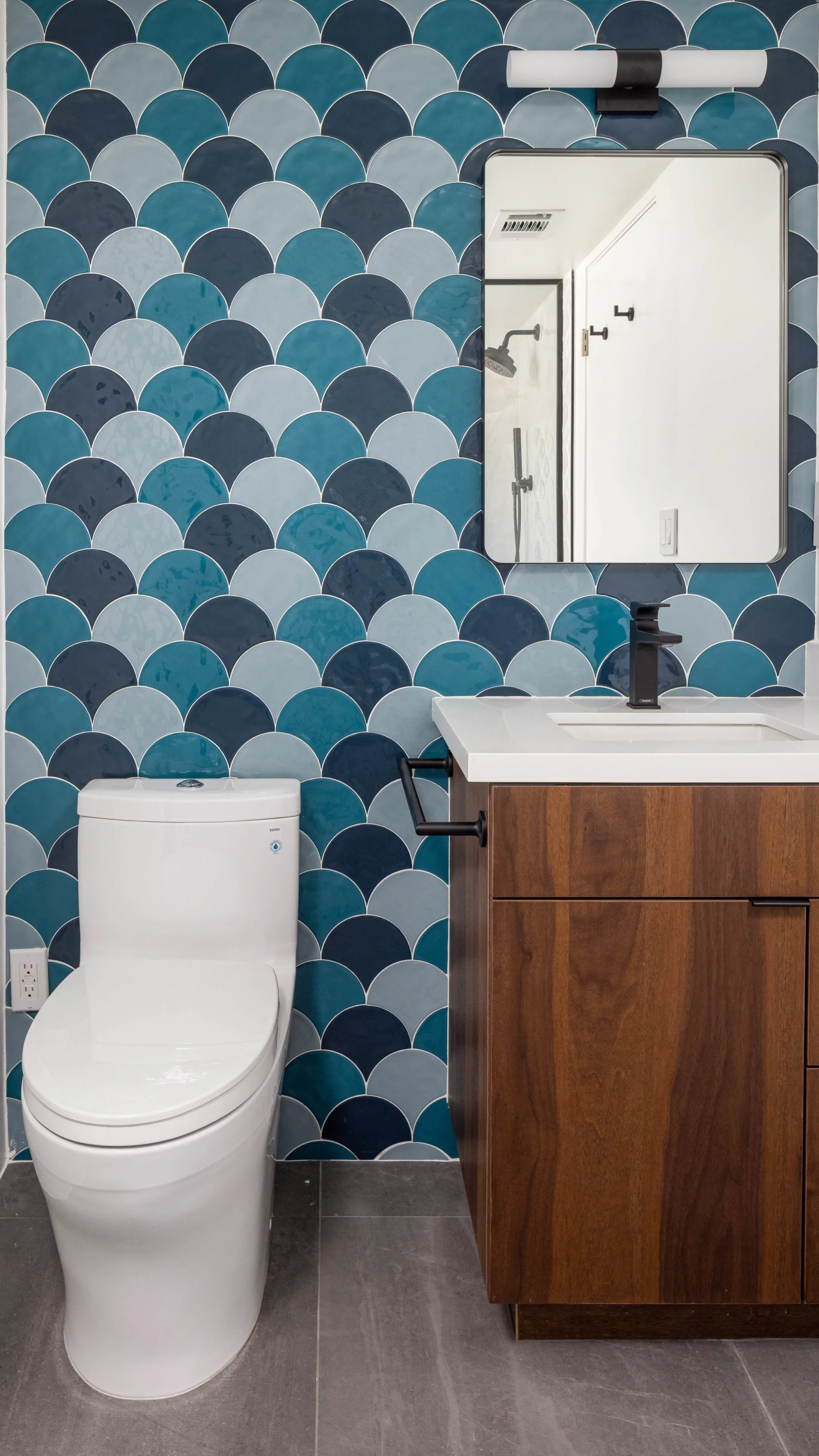 2150 McManus - 2nd Ensuite Bathroom-1 - Copy.jpg