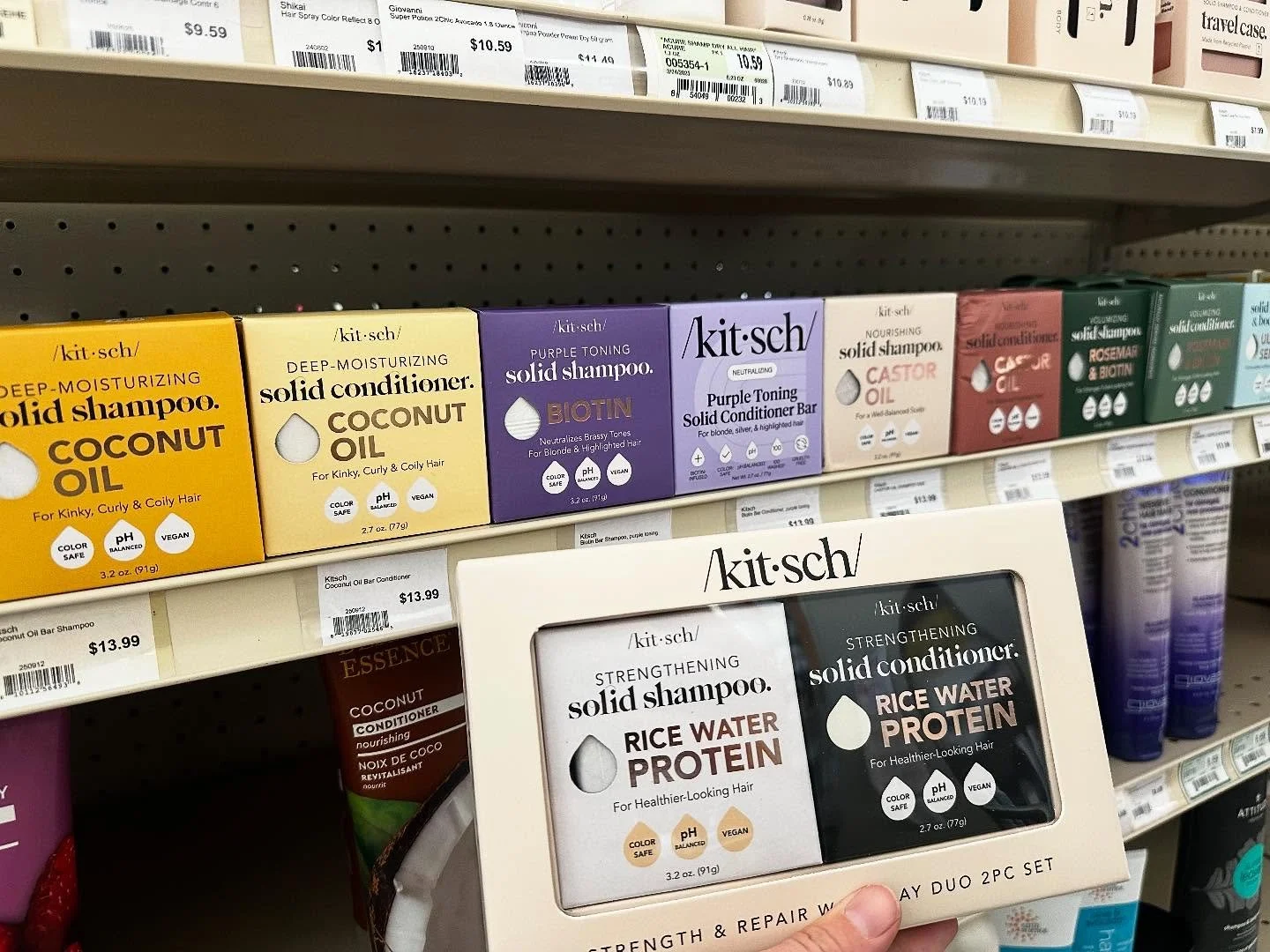🚿 All stocked up on @mykitsch shampoo &amp; conditioner bars and other hair care products!!! 🚿 
:
:
#gunnison #colorado #shopmainstreet #shoplocal #gunnisonvitamin #gunnisonhealthfood #localfoodgunison #gunnisonvalley #familyrunbusiness #womanowned