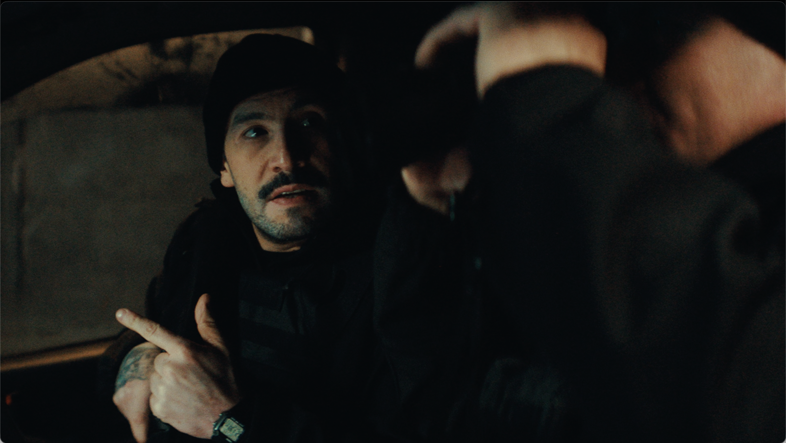 Edo Caroe Tiene Movistar Arena - Shortfilm #2