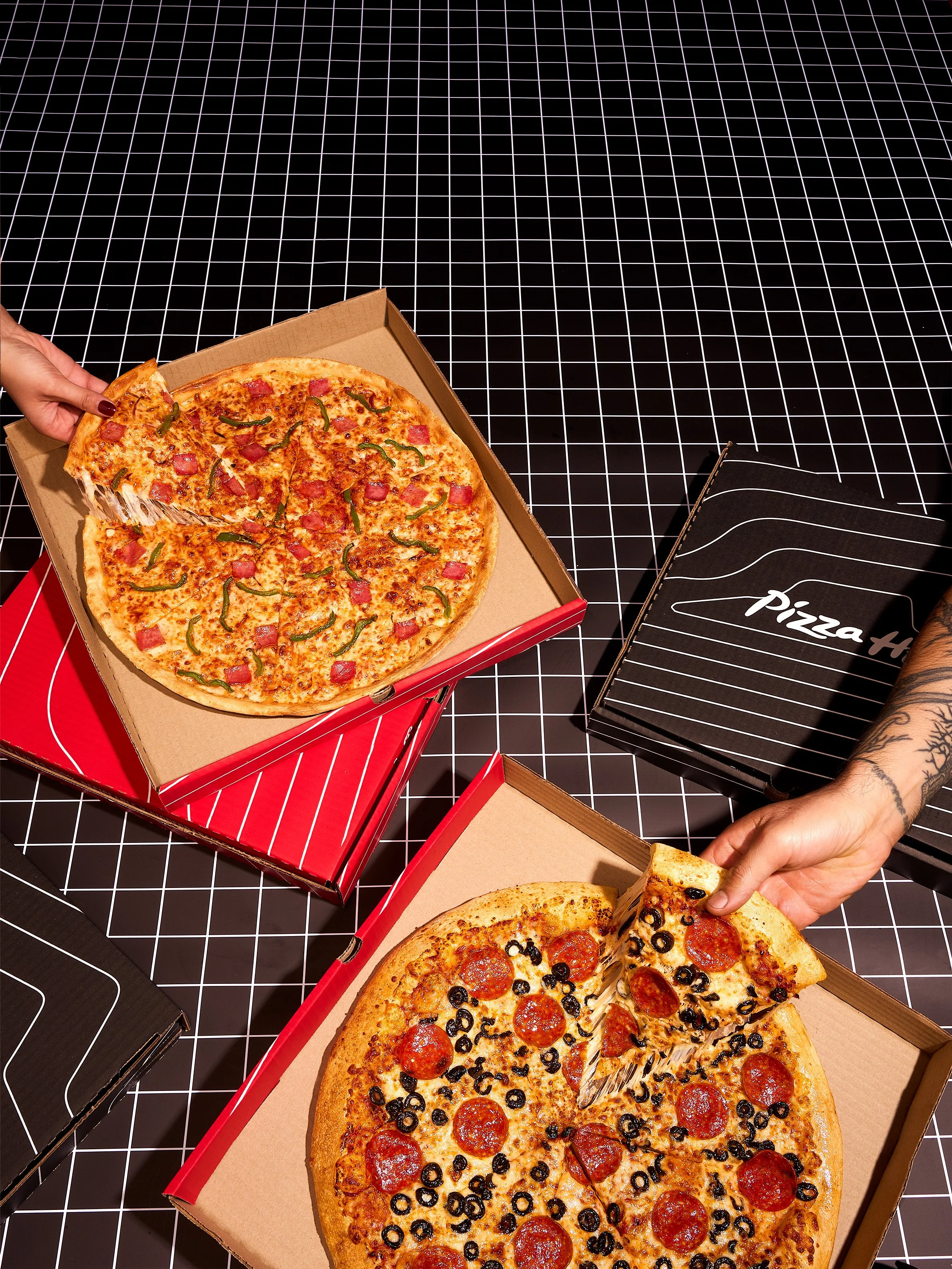 PIZZAHUT_COSMO0257 1.jpg