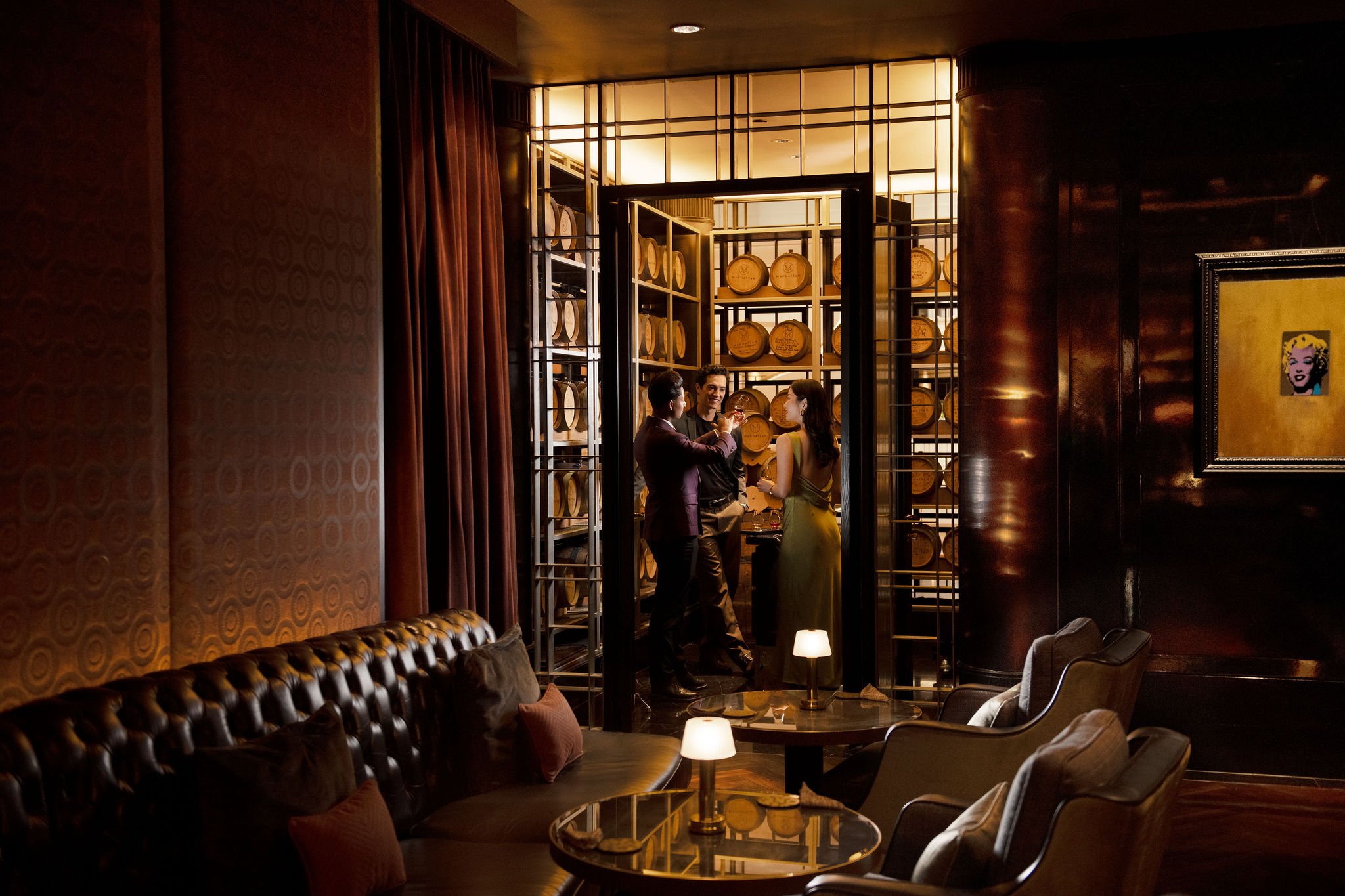 ManhattanBar_02_D.jpg