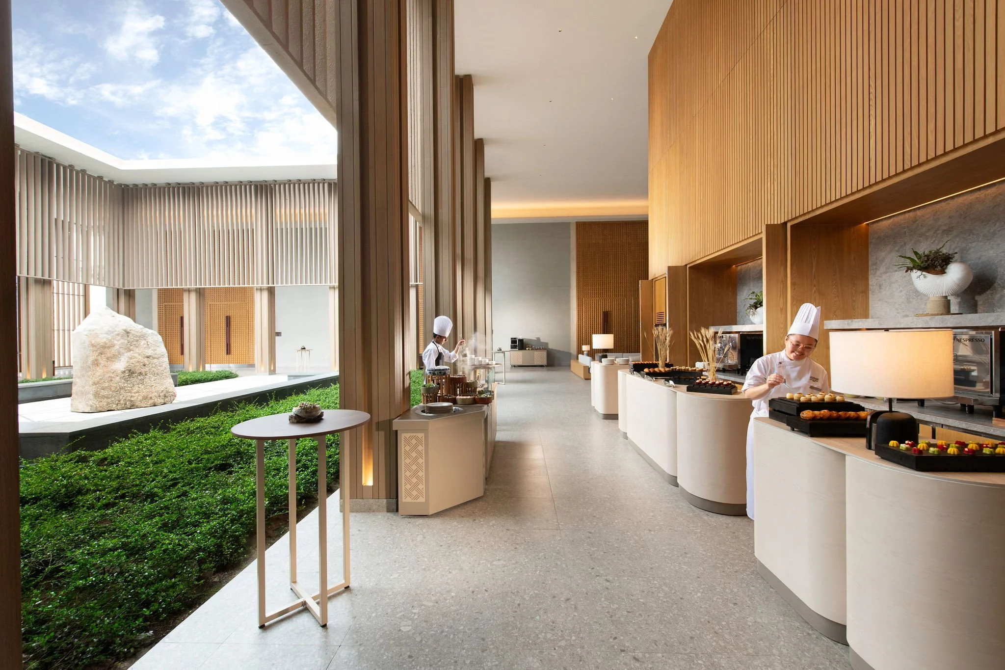Foyer_01.jpg