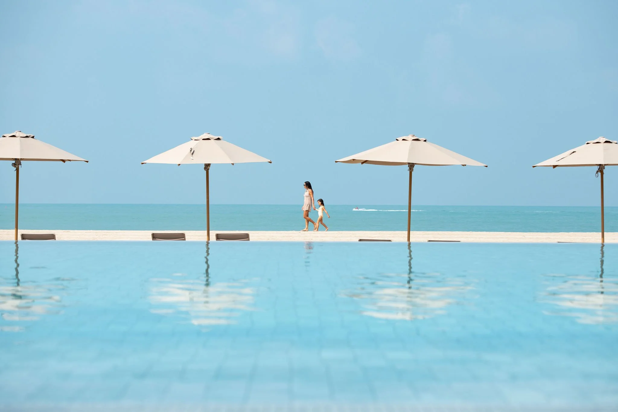 Pool_Lifestyle_19.jpg