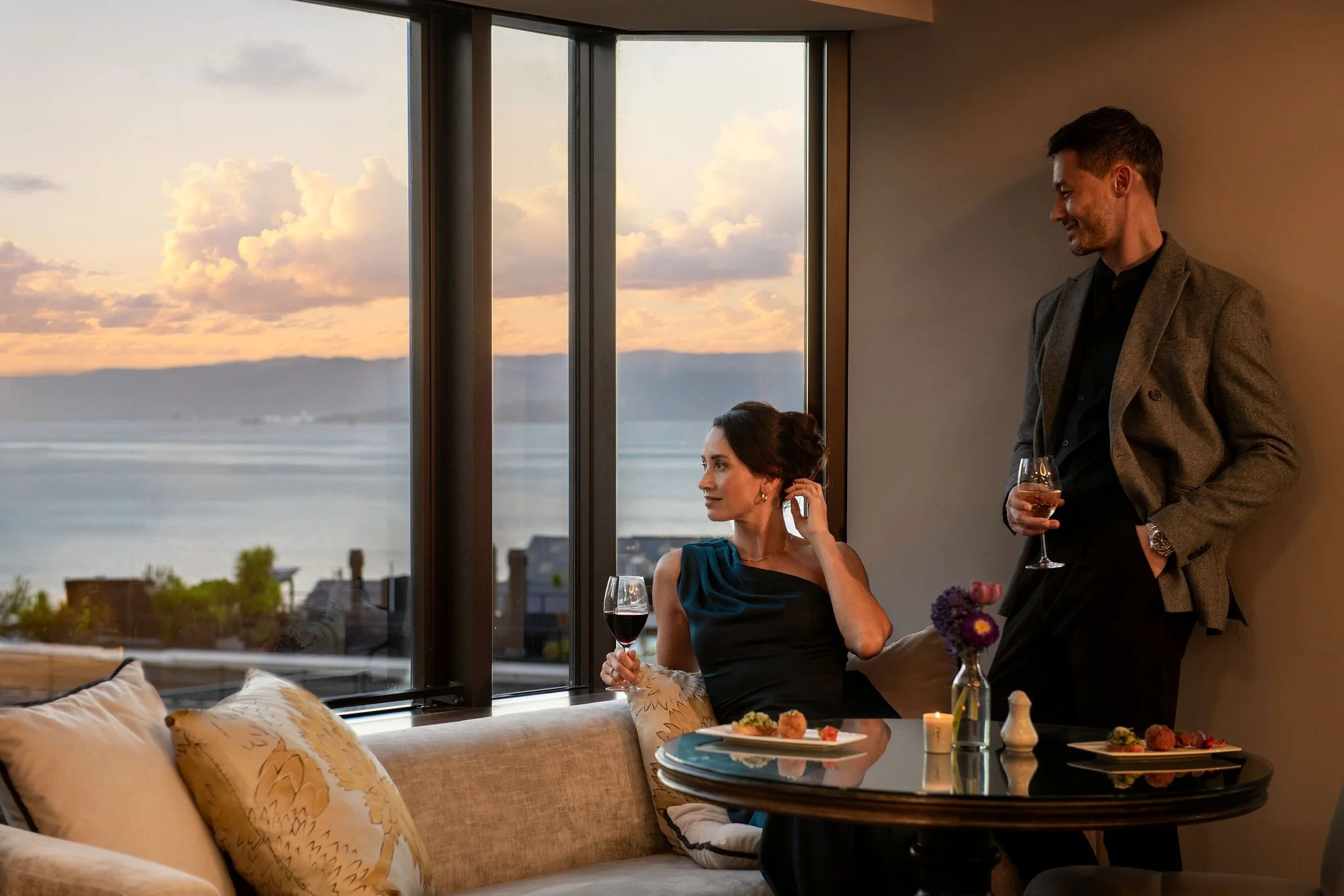 ClubLounge_Evening_03_A.jpg