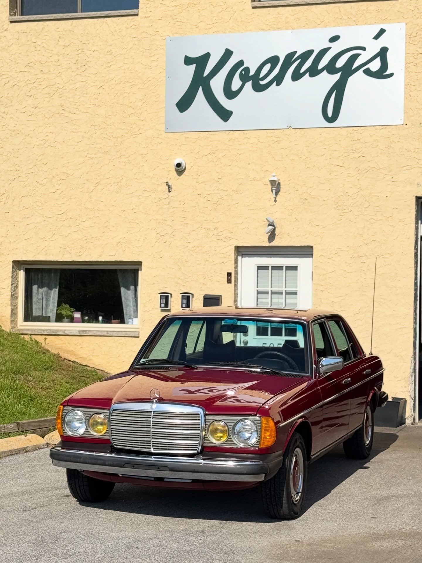 Our beloved 1979 240D received our Level 3 Concours Detail Correction &amp; Protection process! This was a ~40 hour process being that even the edges of each panel were carefully sanded &amp; backed out to a fine polish. 

Though it's in the original