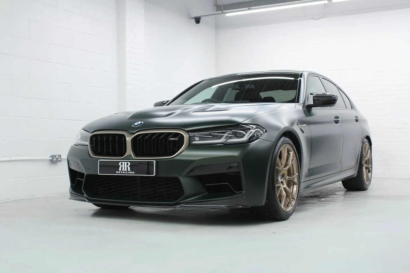 BMW M5 CS in for a deep interior clean and maintenance wash.

Interior surfaces carefully cleaned and refreshed, combined with a full safe wash process including pre-wash, two-bucket contact wash, and wheel and arch clean to keep this rare CS in perf