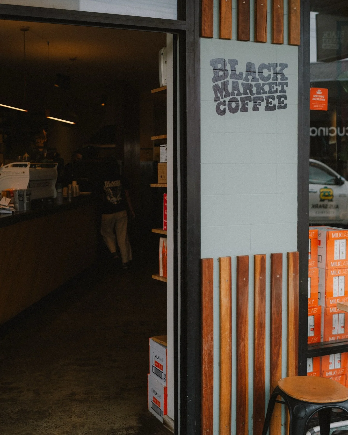 Caffeine was a prime contributor to making it through the days with Bronte starting our day at 4:30am almost every day we were in Austinmer. 

Luckily @blackmarketthirroul and @buck.hamblin had us well looked after.