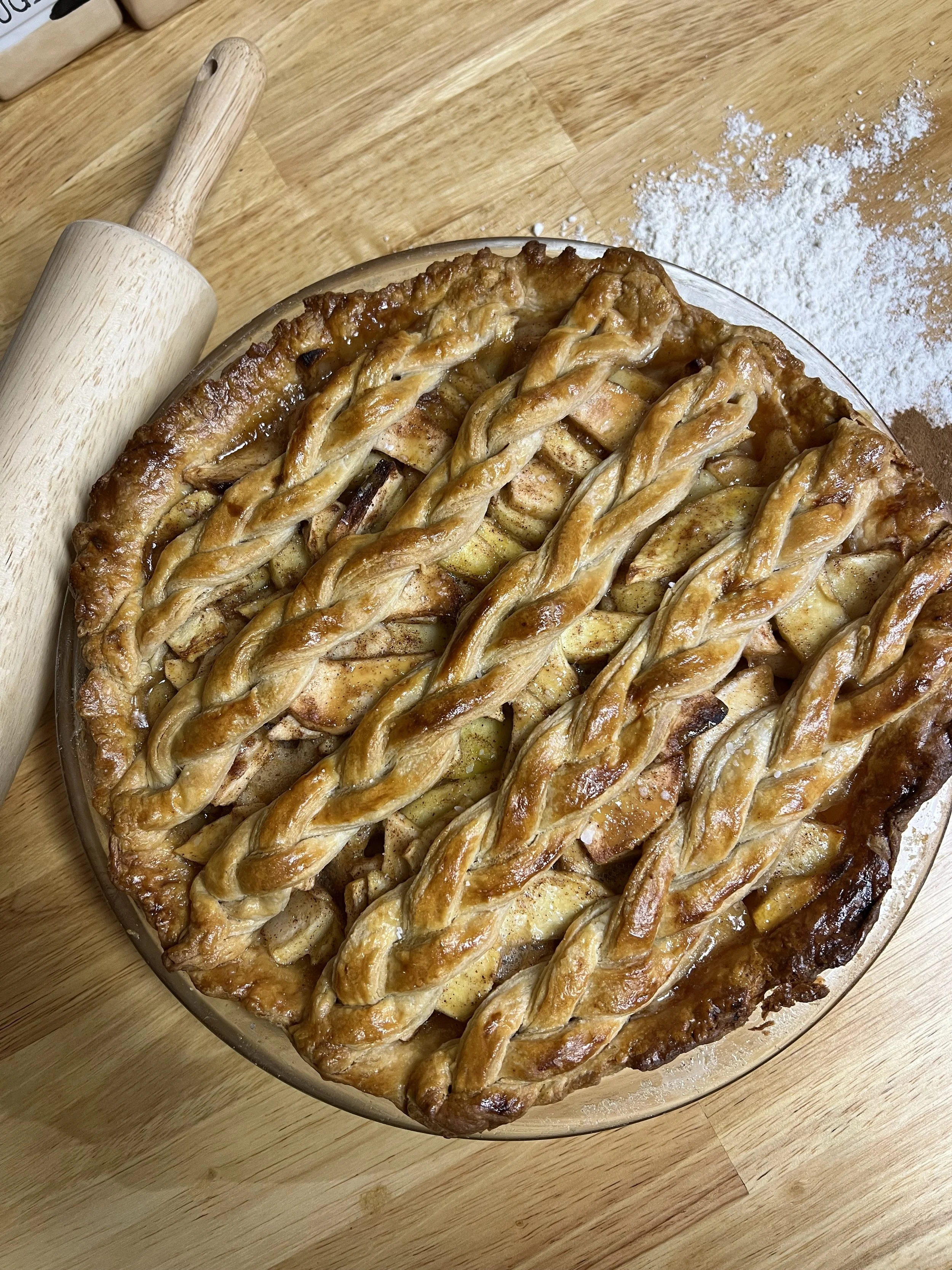 apple pie at home.jpg