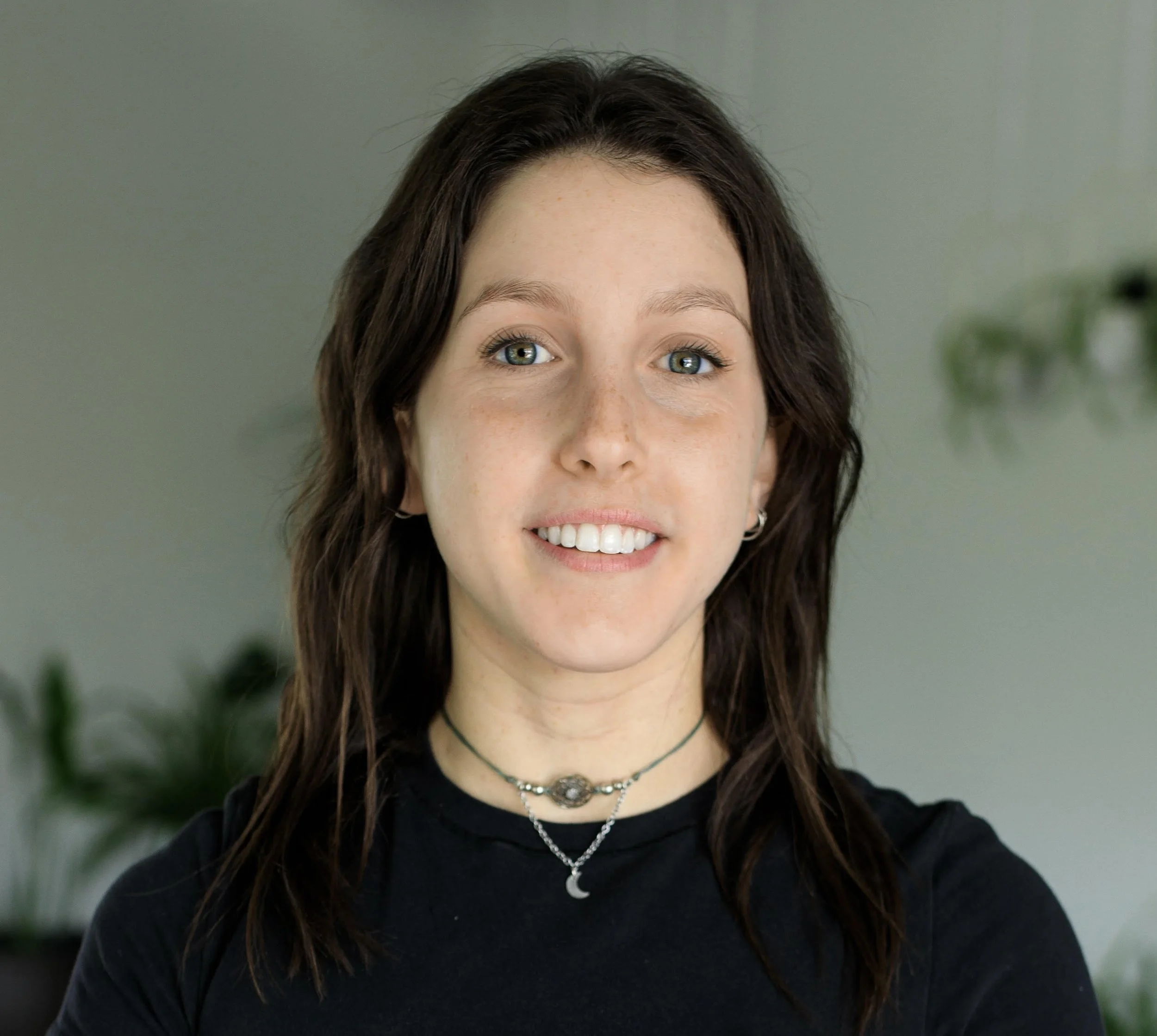 Zoe Futerfas is the yoga instructor for Wild Bites LLC.