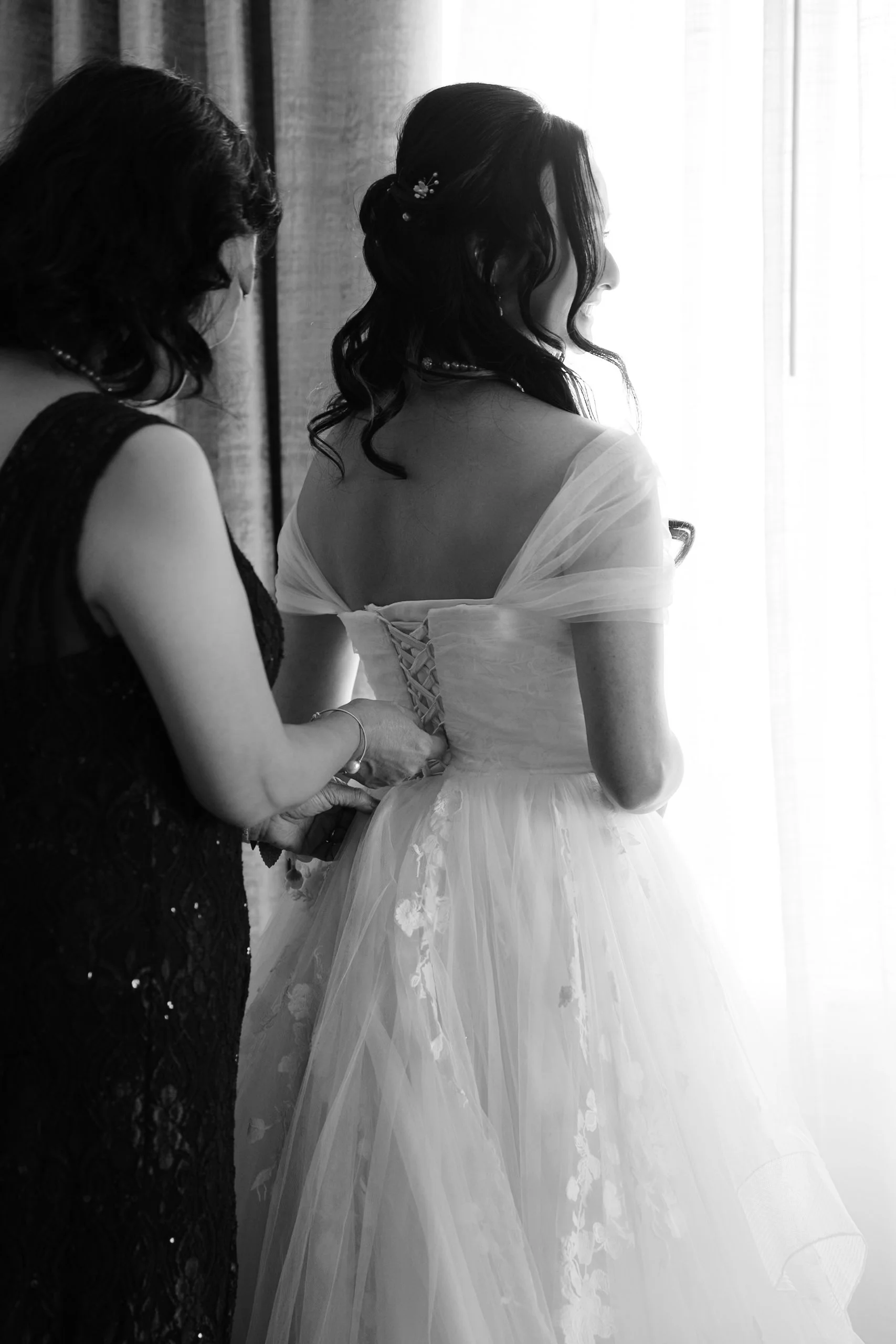 Wedding Sneak Peeks-5.jpg