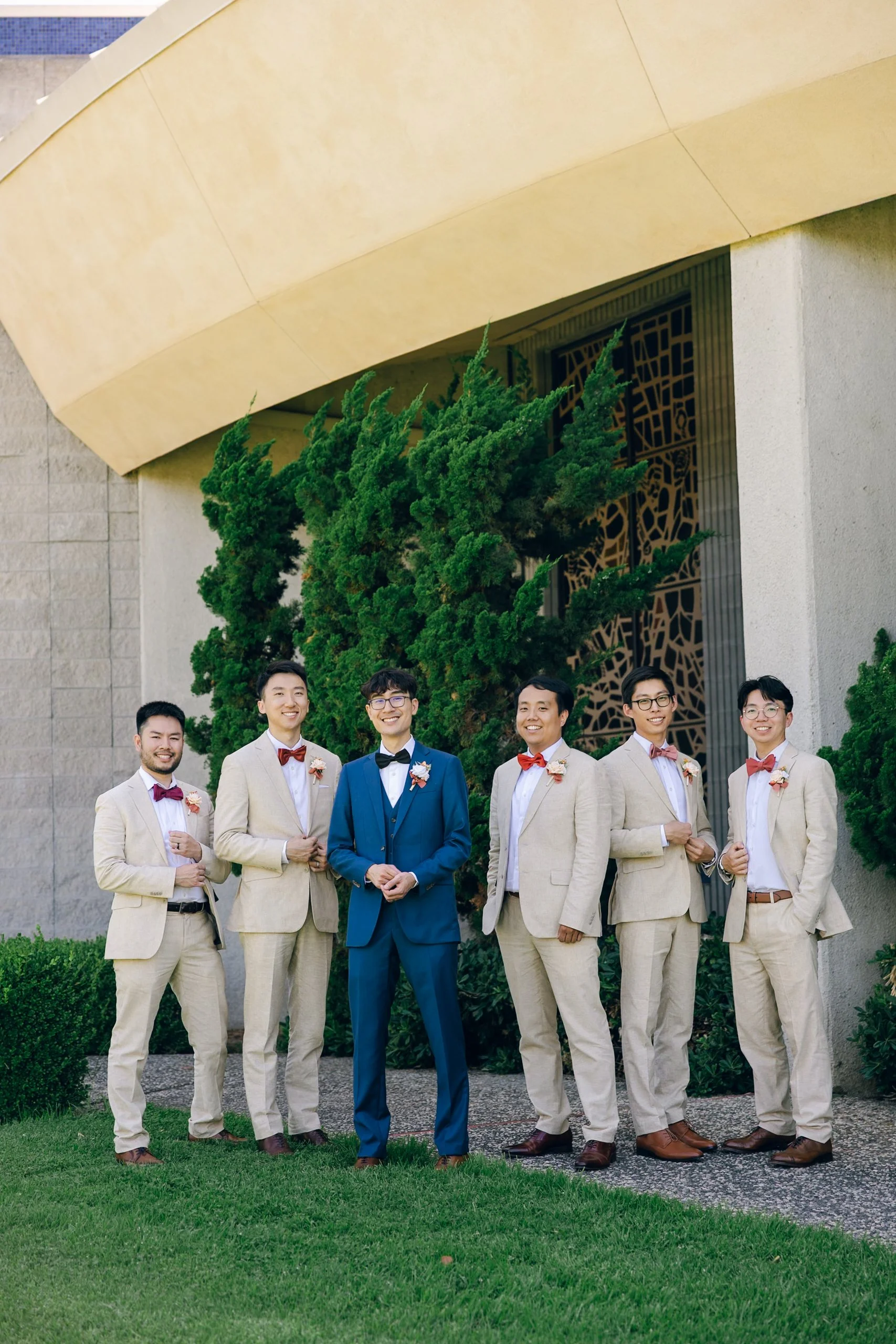Wedding Sneak Peeks-43.jpg