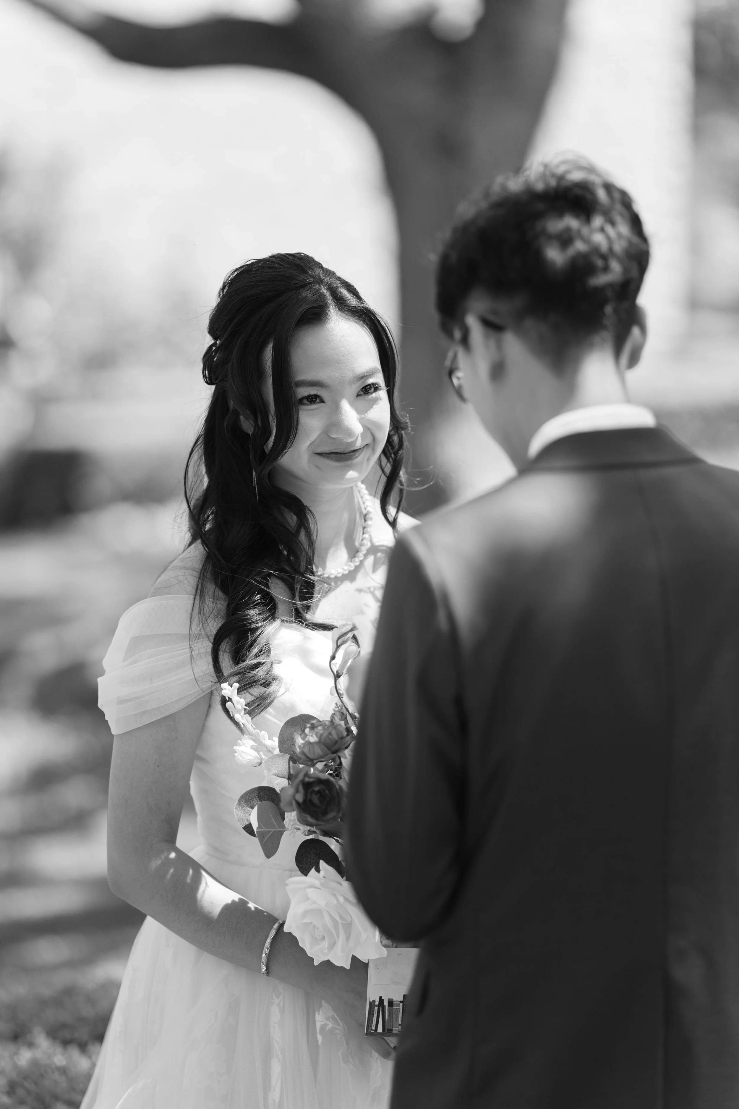 Wedding Sneak Peeks-94.jpg
