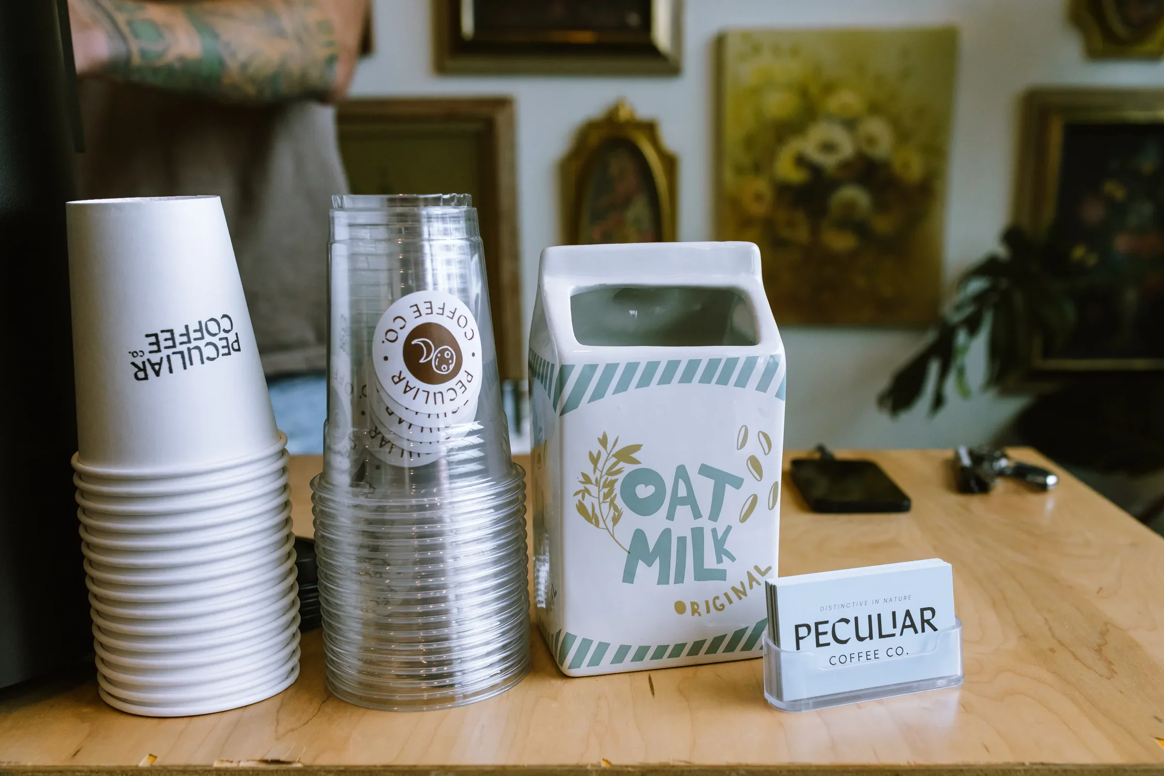 brand-cups-styling-01.webp