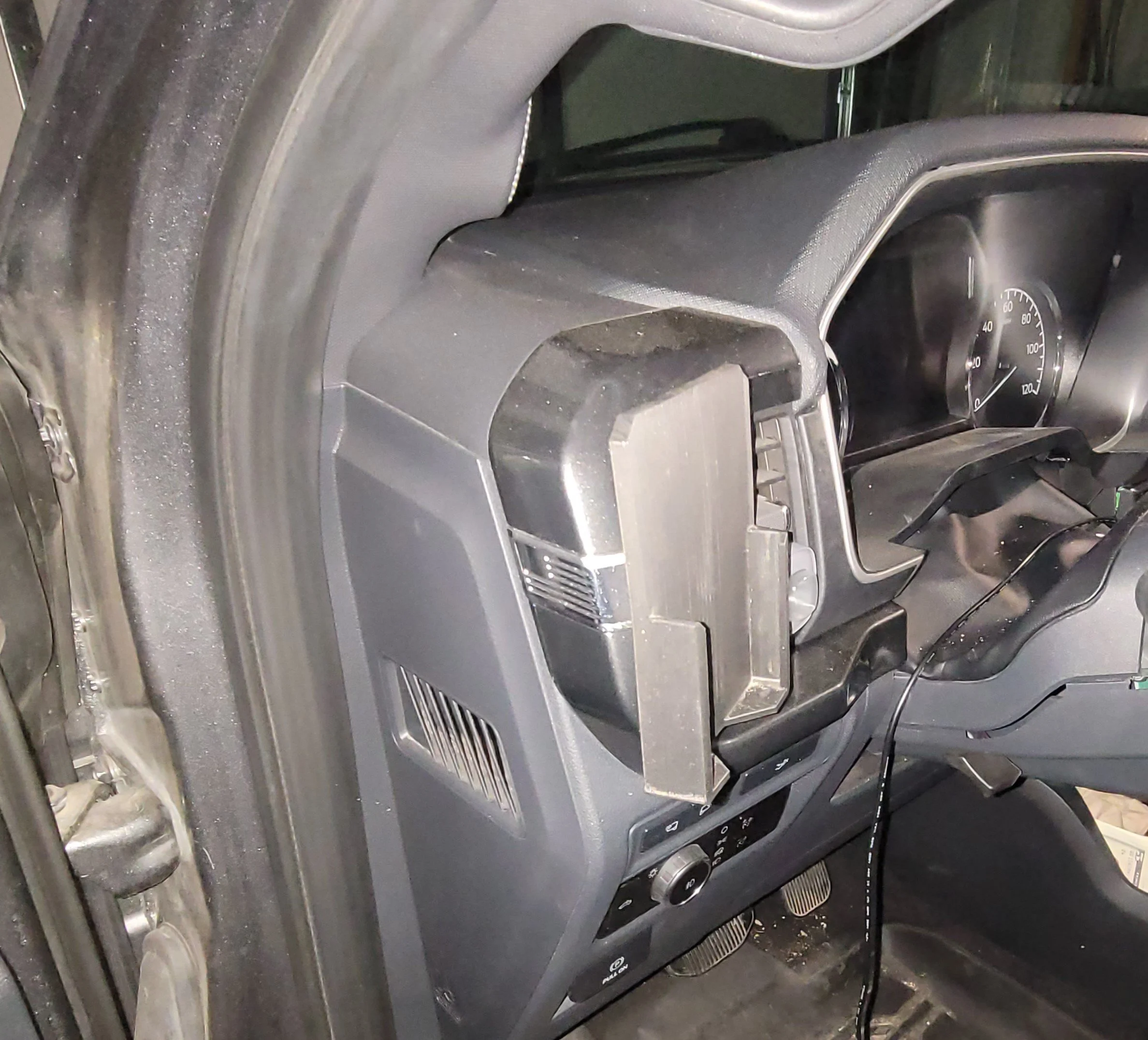Vent Mounted Phone Holder