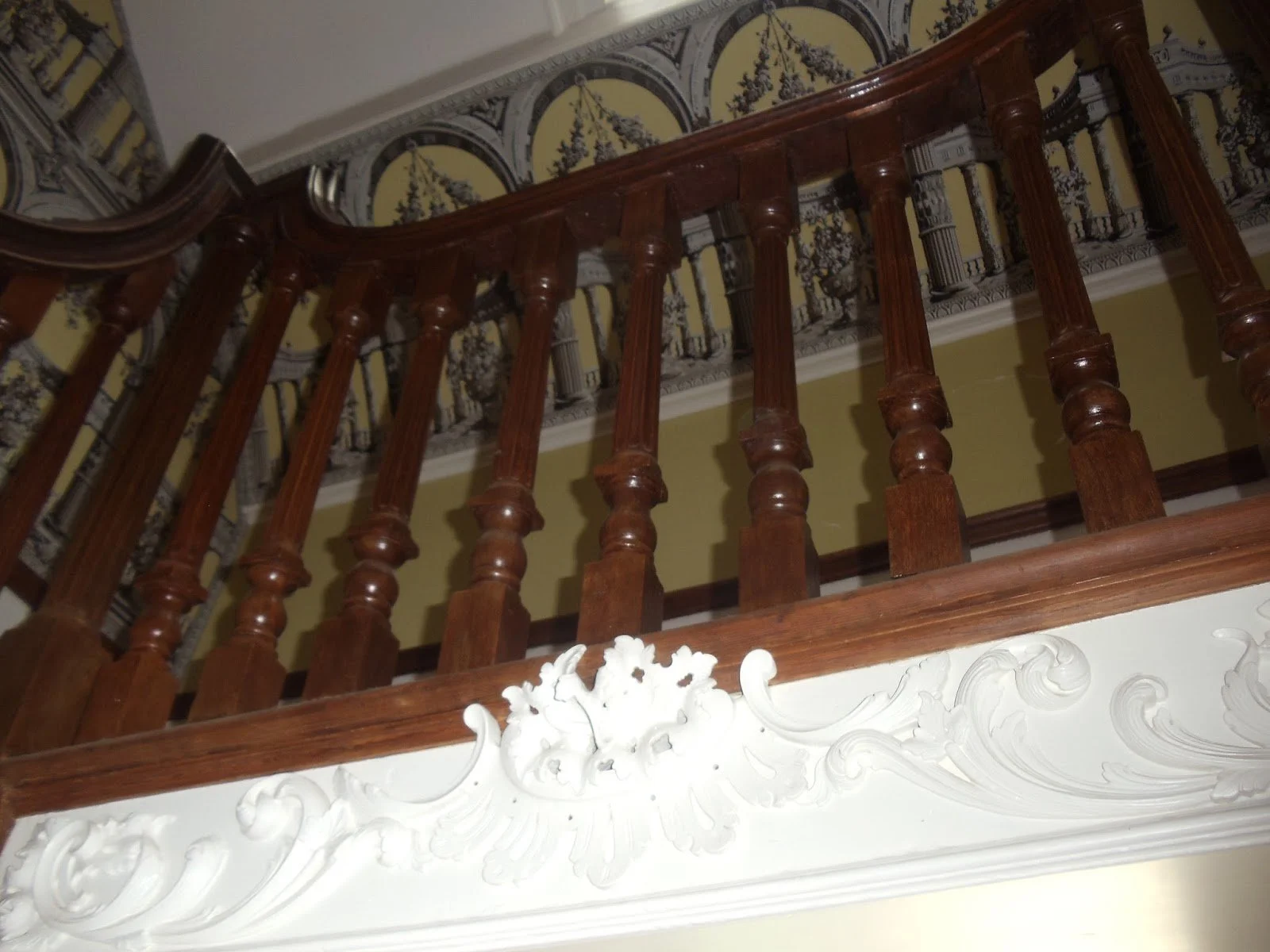 Gunston Hall carvings.JPG