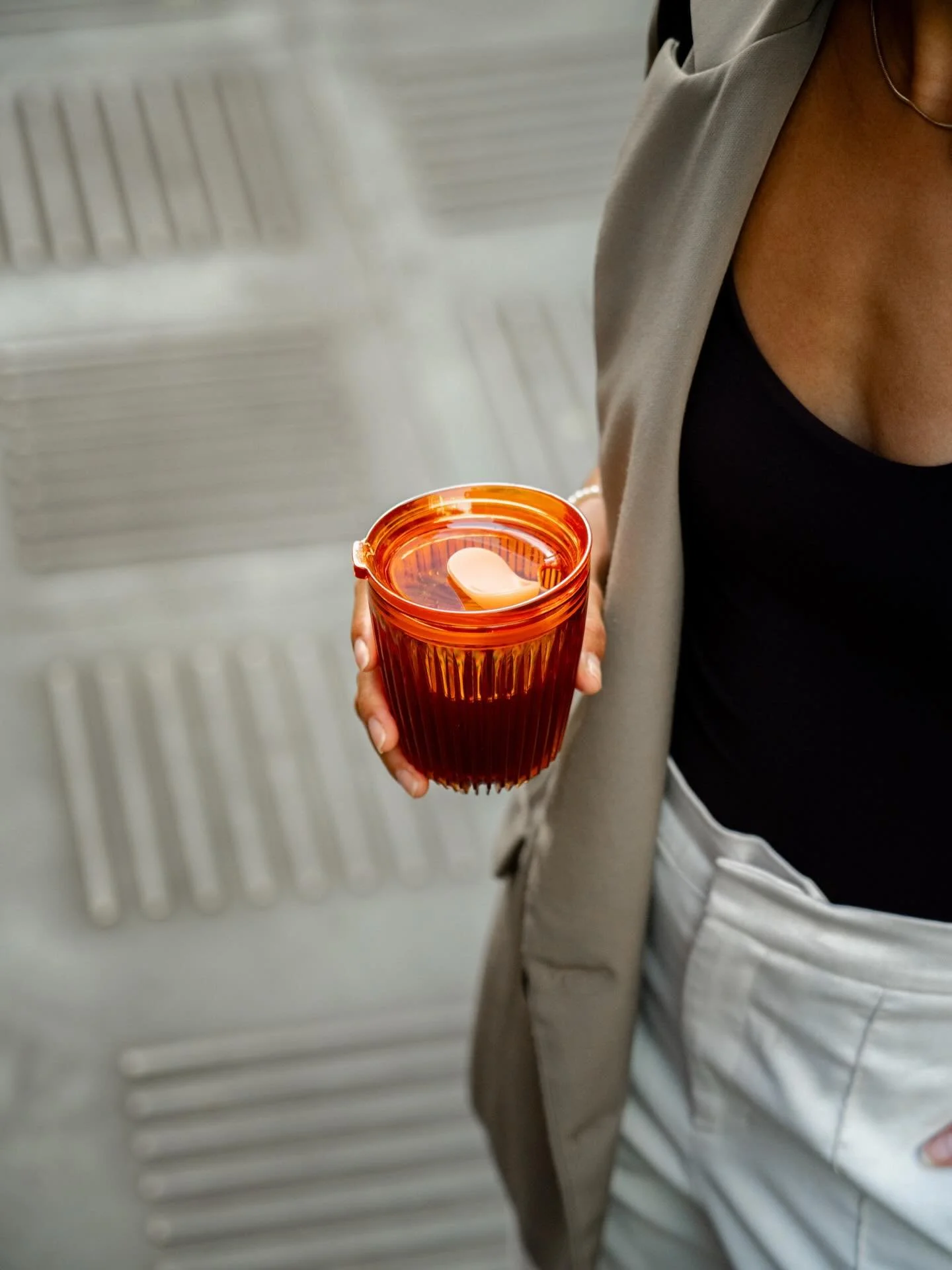 Daily coffee but make it fashion 🤎
 The Huskee Renew Amber Keep Cups are made from recycled materials, built to last, &amp; designed to look very good doing it.
 Available in 8oz &amp; 12oz ♻️☕️

⏰Open 9am - 4pm weekdays

📍Factory 2, 202 Arthur Kai