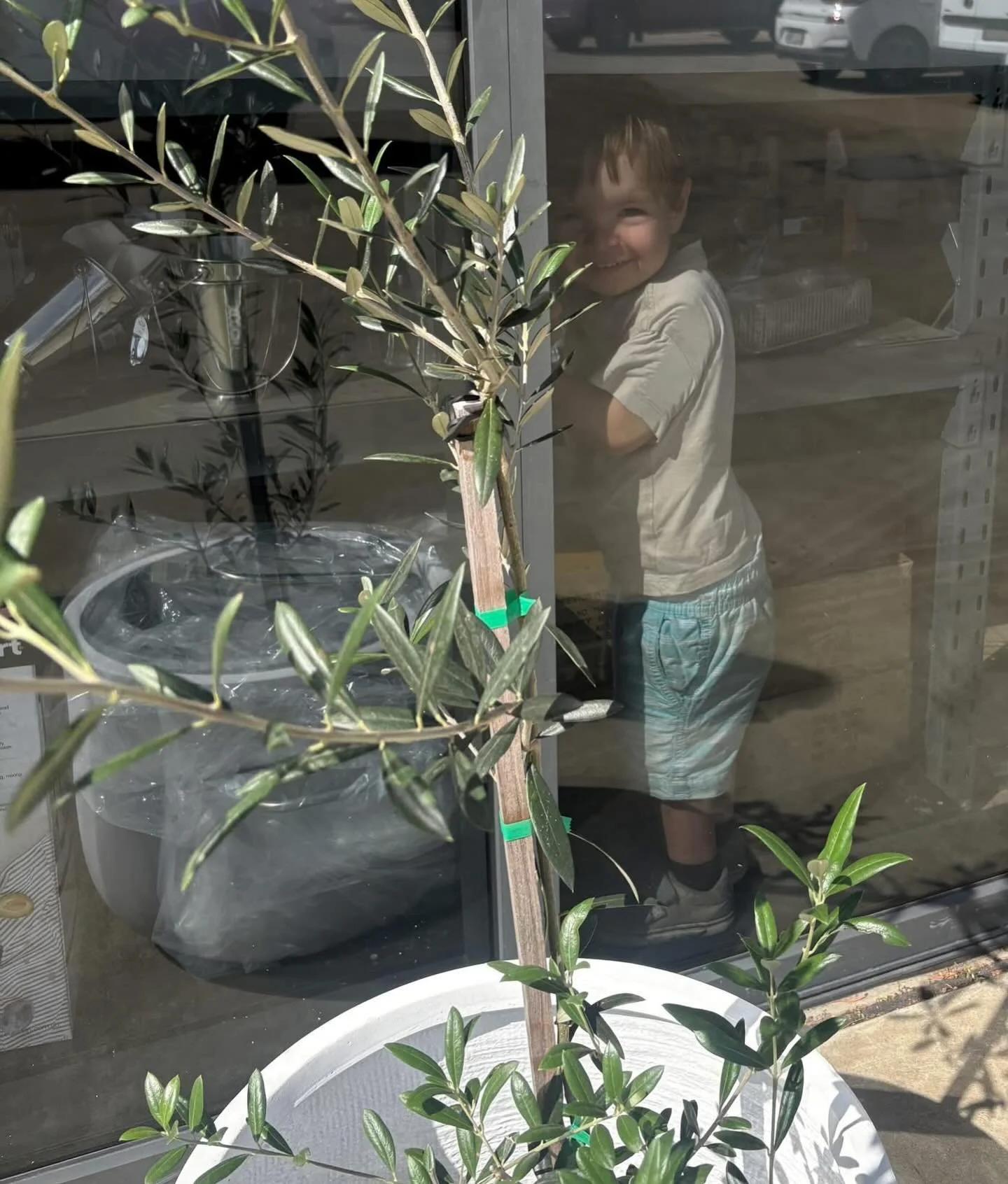 What a small, family owned business is all about 💚