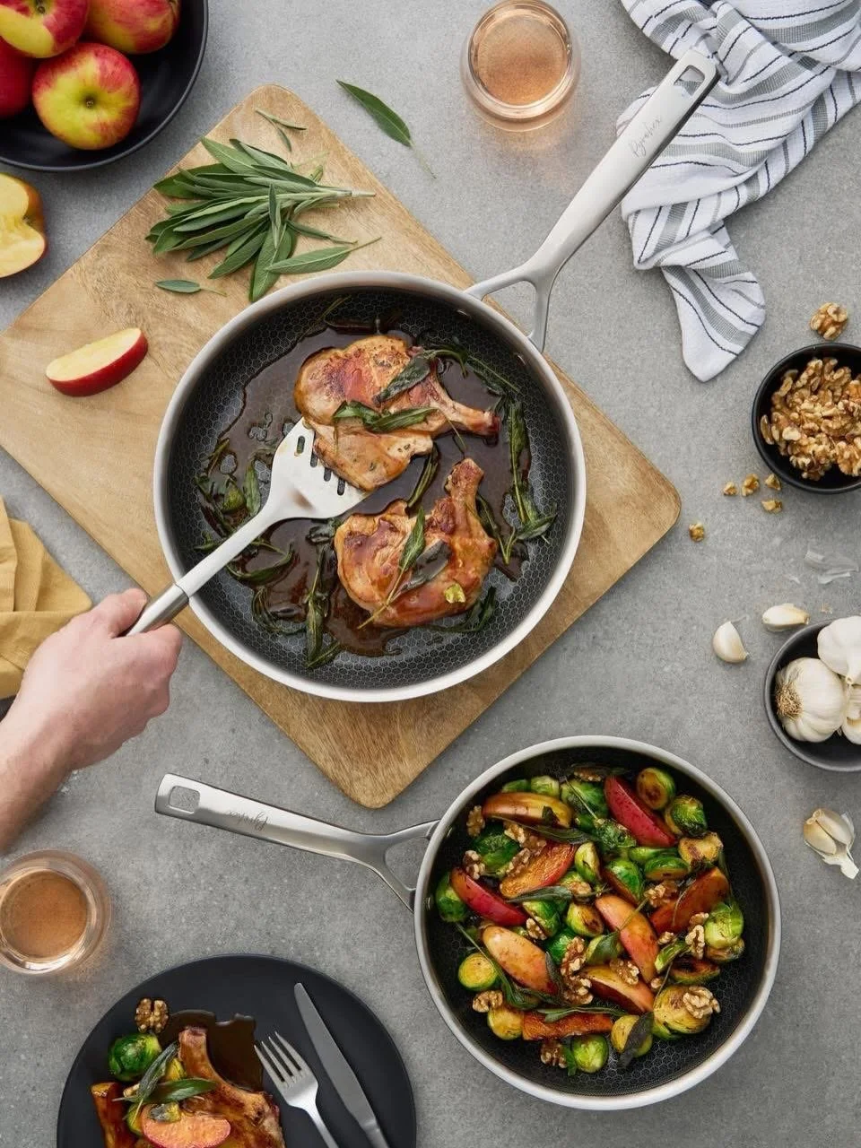 IT&rsquo;S HERE&hellip; and yep, it lives up to the hype! 🔥 

We tried to get our hands on the PyroHex by Pyrolux range twice before&hellip; &amp; missed out both times 😅 That&rsquo;s how in-demand these pans are.

But good news, they&rsquo;ve fina