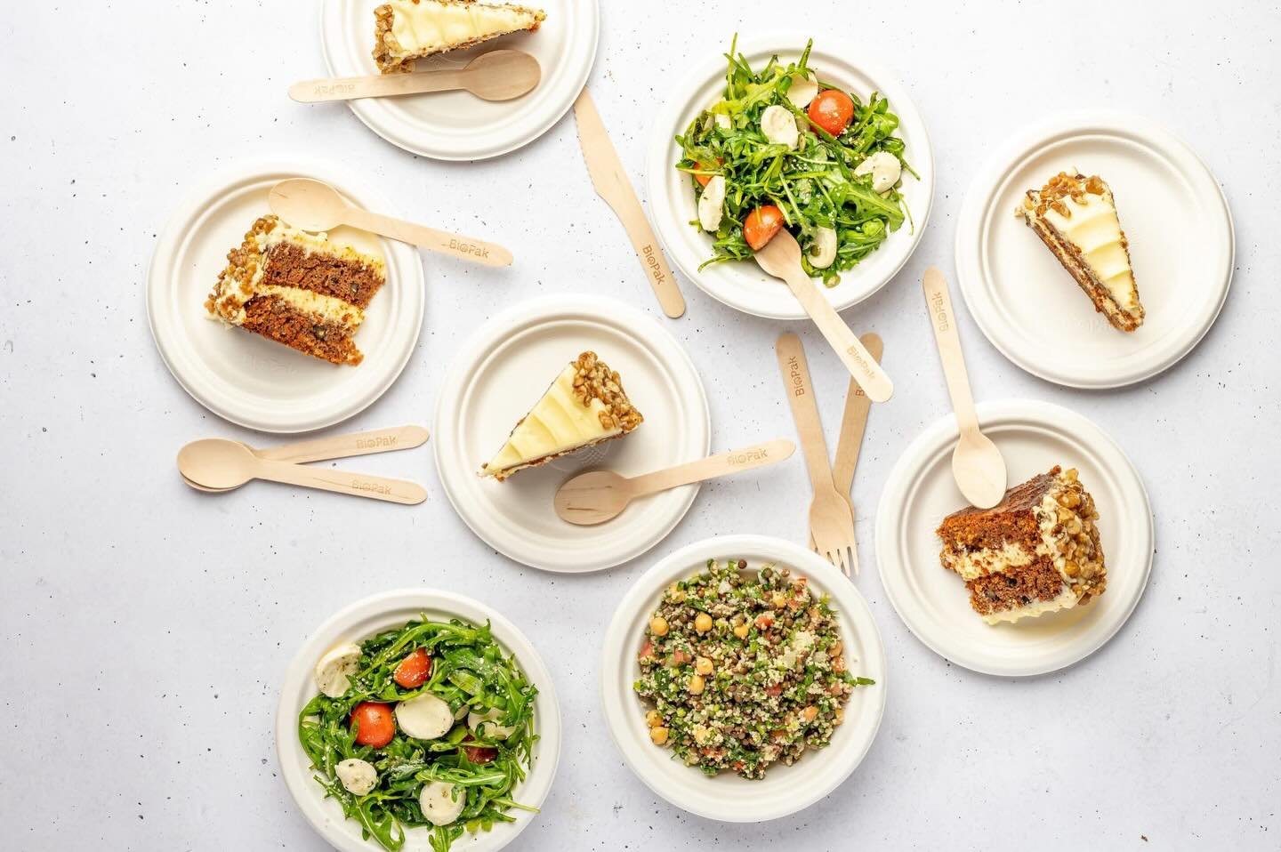 Our range of BioPak sugarcane plates aren&rsquo;t just eco-friendly,  they&rsquo;re tough enough for saucy takeaways, brunch spread &amp; big event feasts 🌱

Whether you&rsquo;re a cafe serving up the weekend rush, throwing a party, or just enjoying