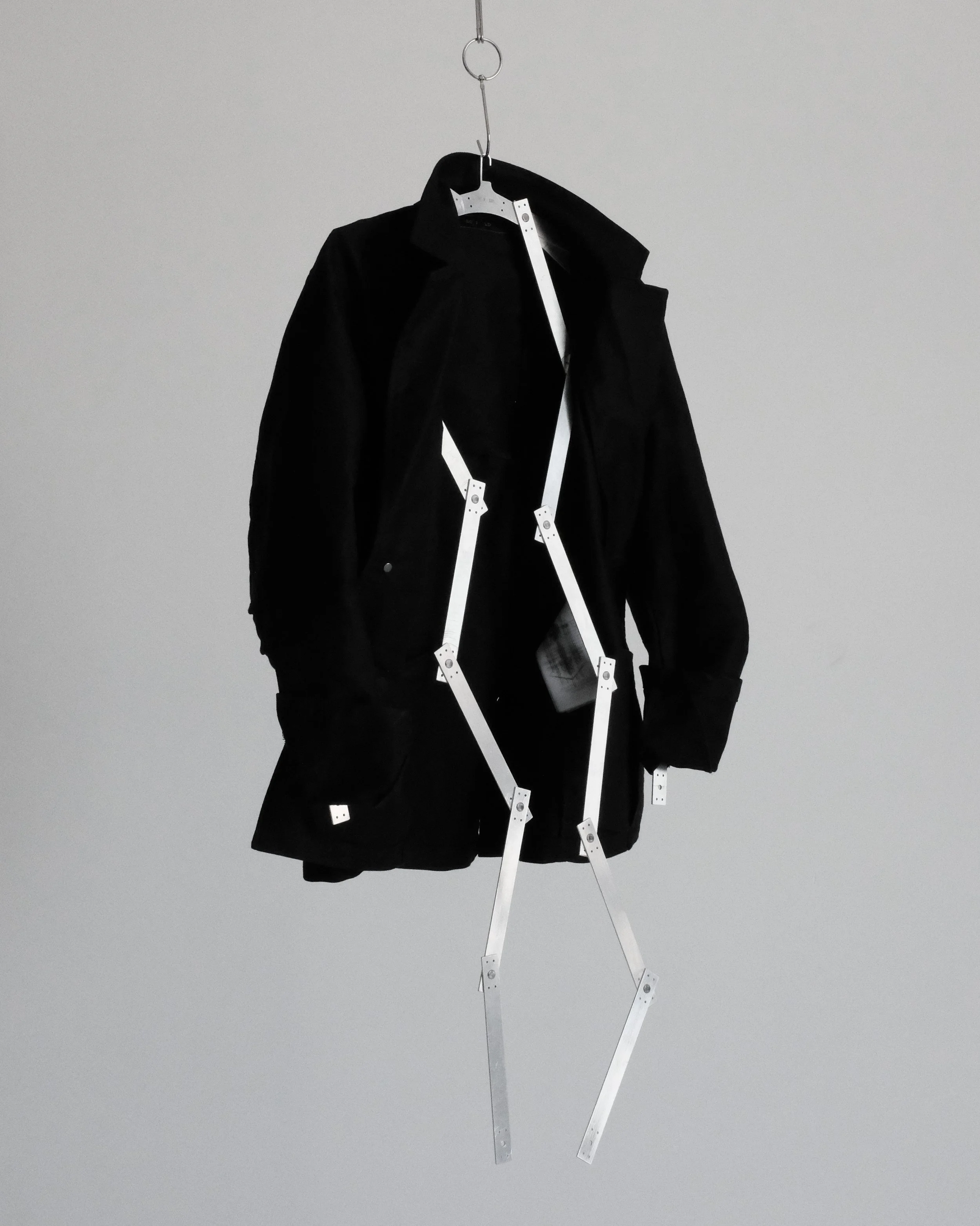 HANGER_3.jpg
