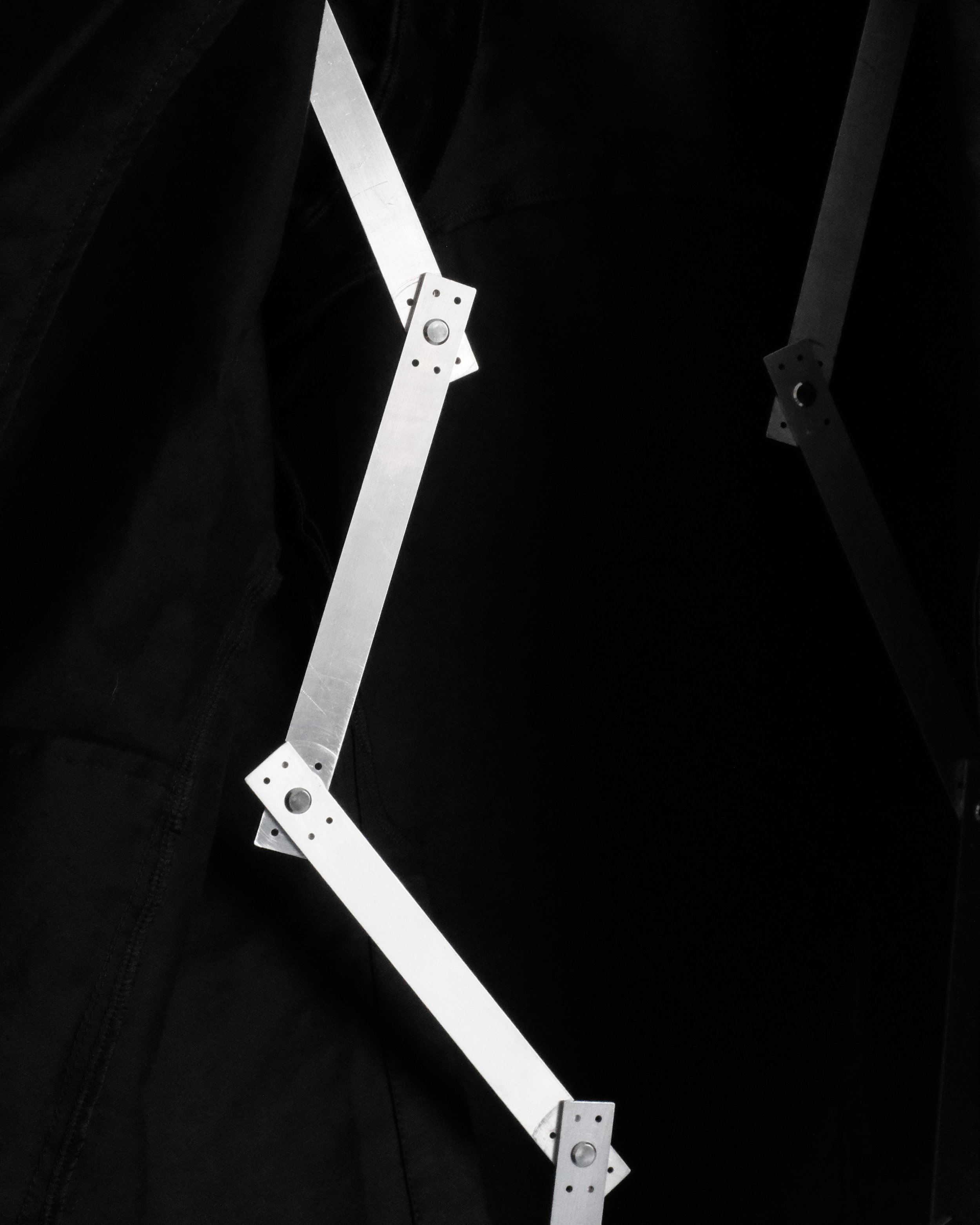 HANGER_4.jpg
