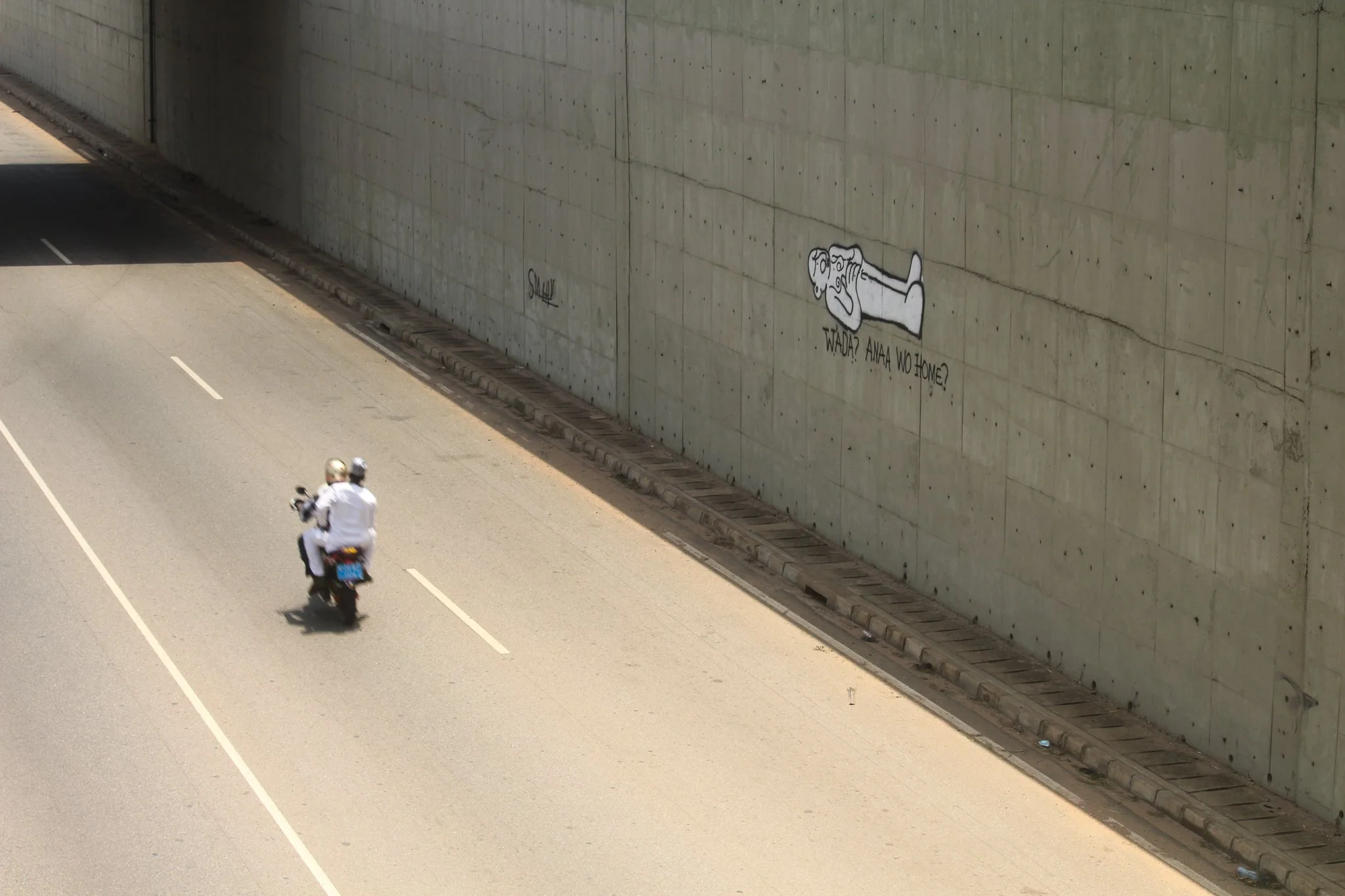 PUBLIC INSTALLATION /
STUDY: WADA ANAA WO HOME /  
ARE YOU ASLEEP OR RESTING /
 

Street art as conversational piece.