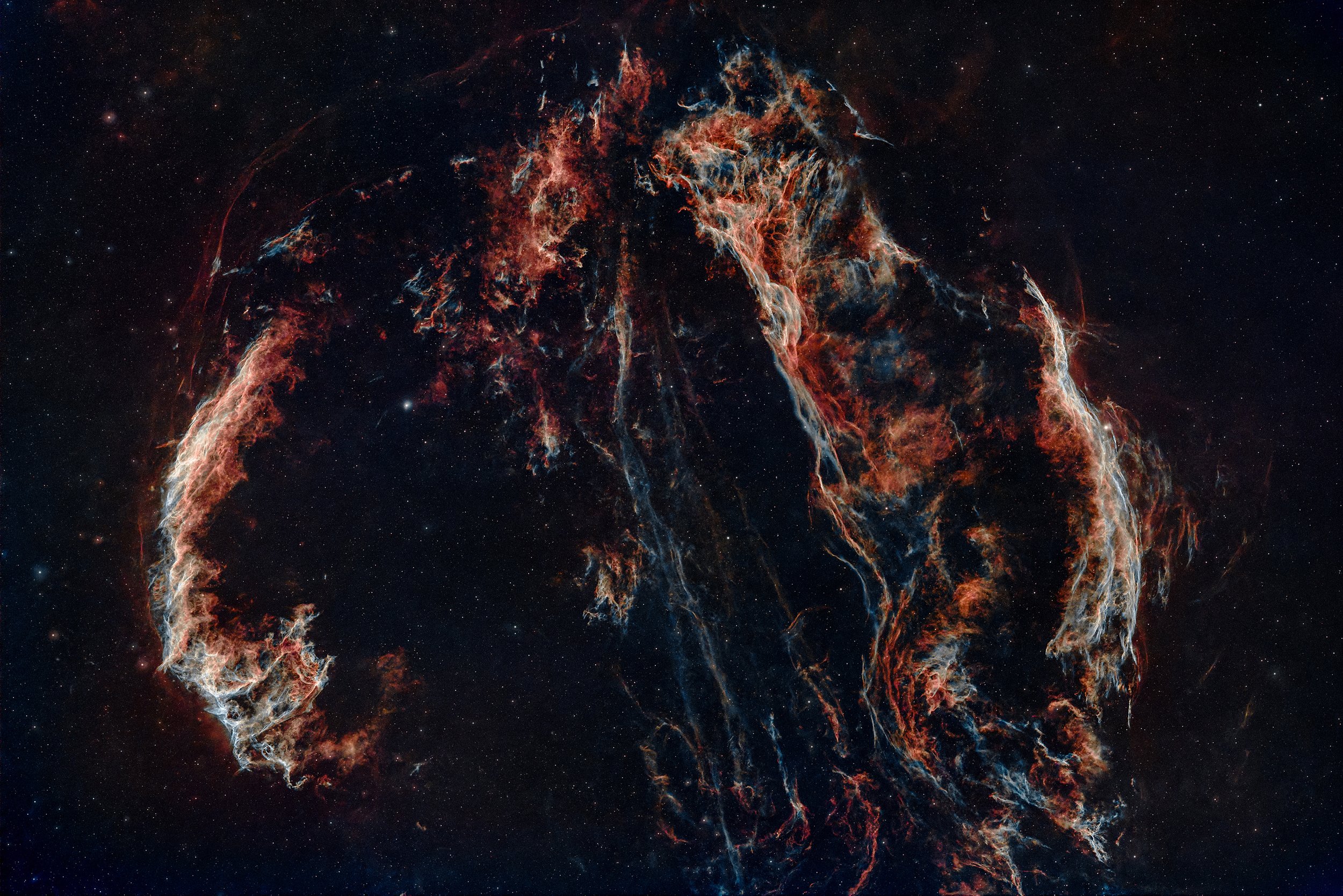 Veil Nebula (Eastern Veil: NGC 6992/6995, Pickering’s Triangle: NGC 6979, Western Veil: NGC 6960)