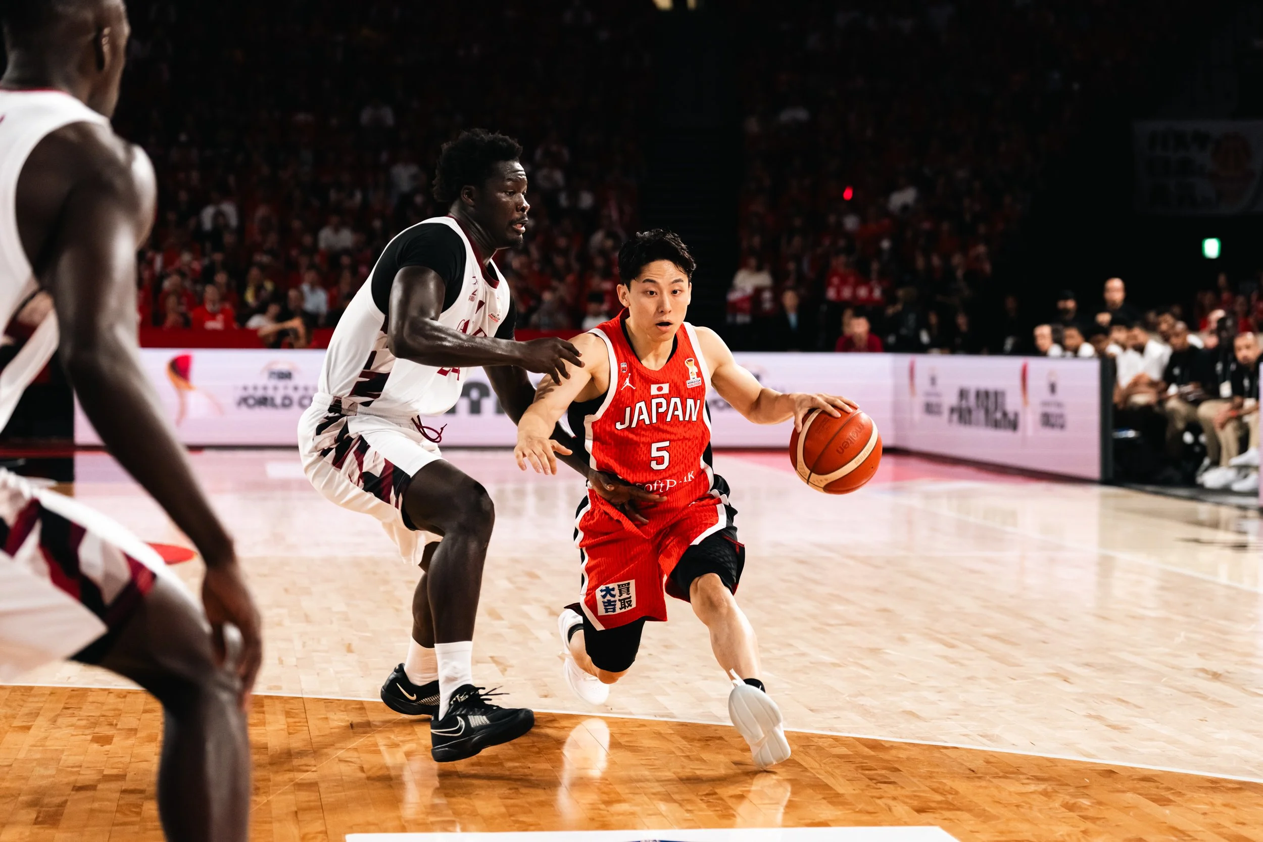 FIBAWC-WINDOW4-JPN-QTR-15.jpg