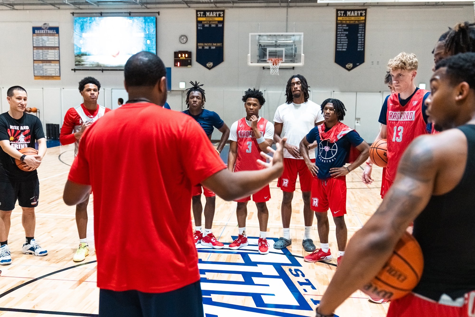 RADFORDHOOPS-TOKYO-25.jpg